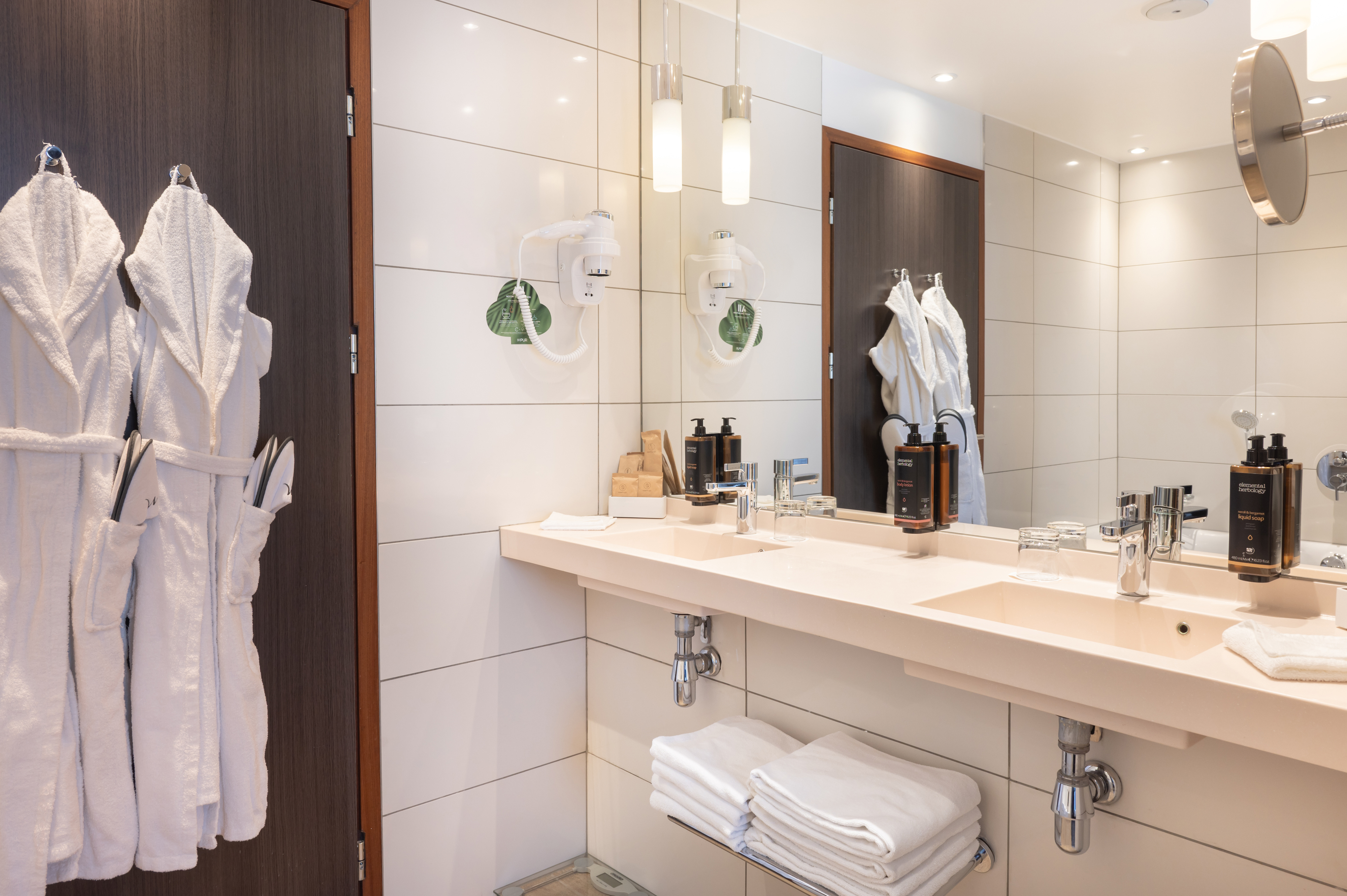 Suite Executive King Bed