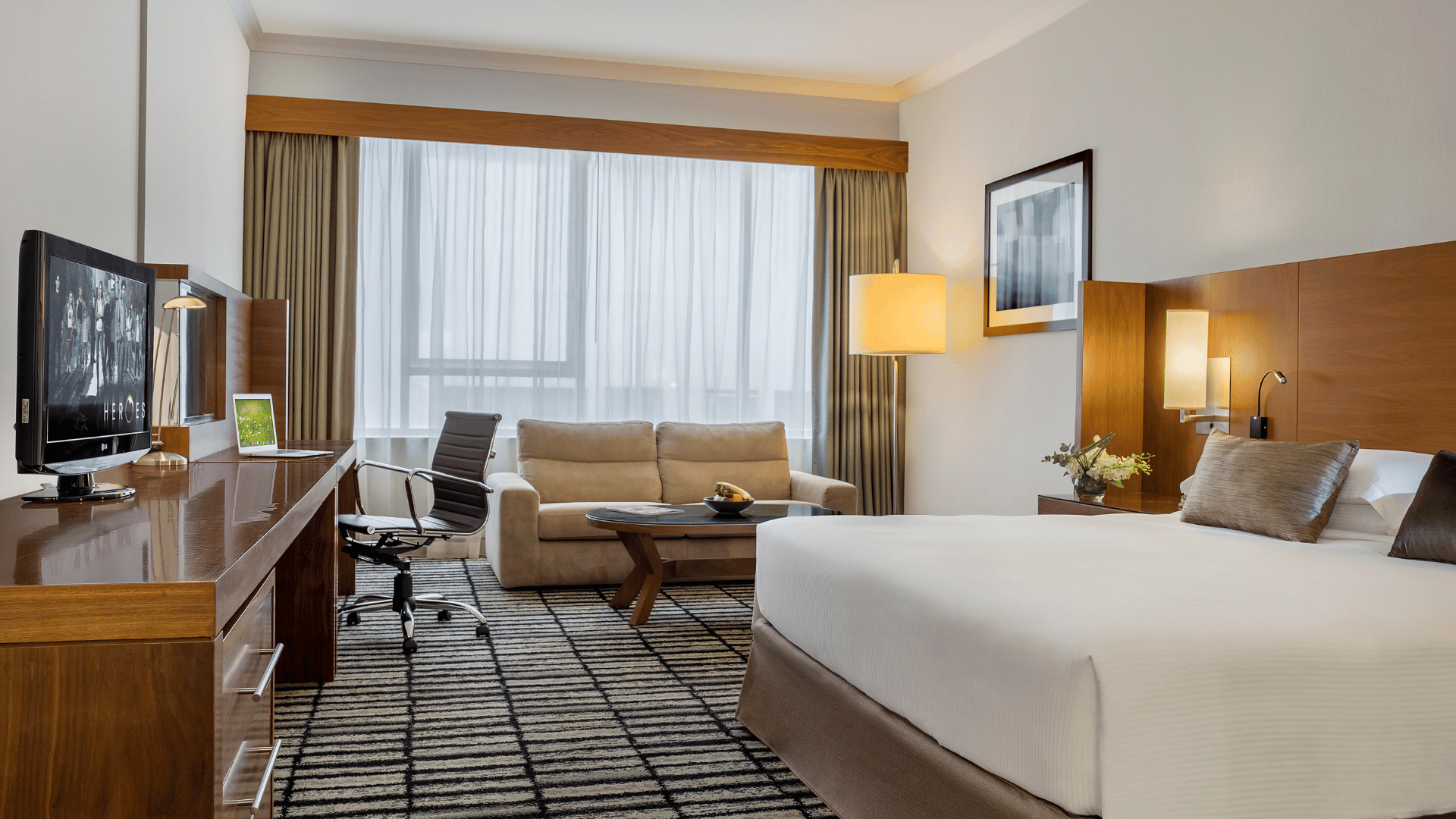 Double Guest Room King Bed