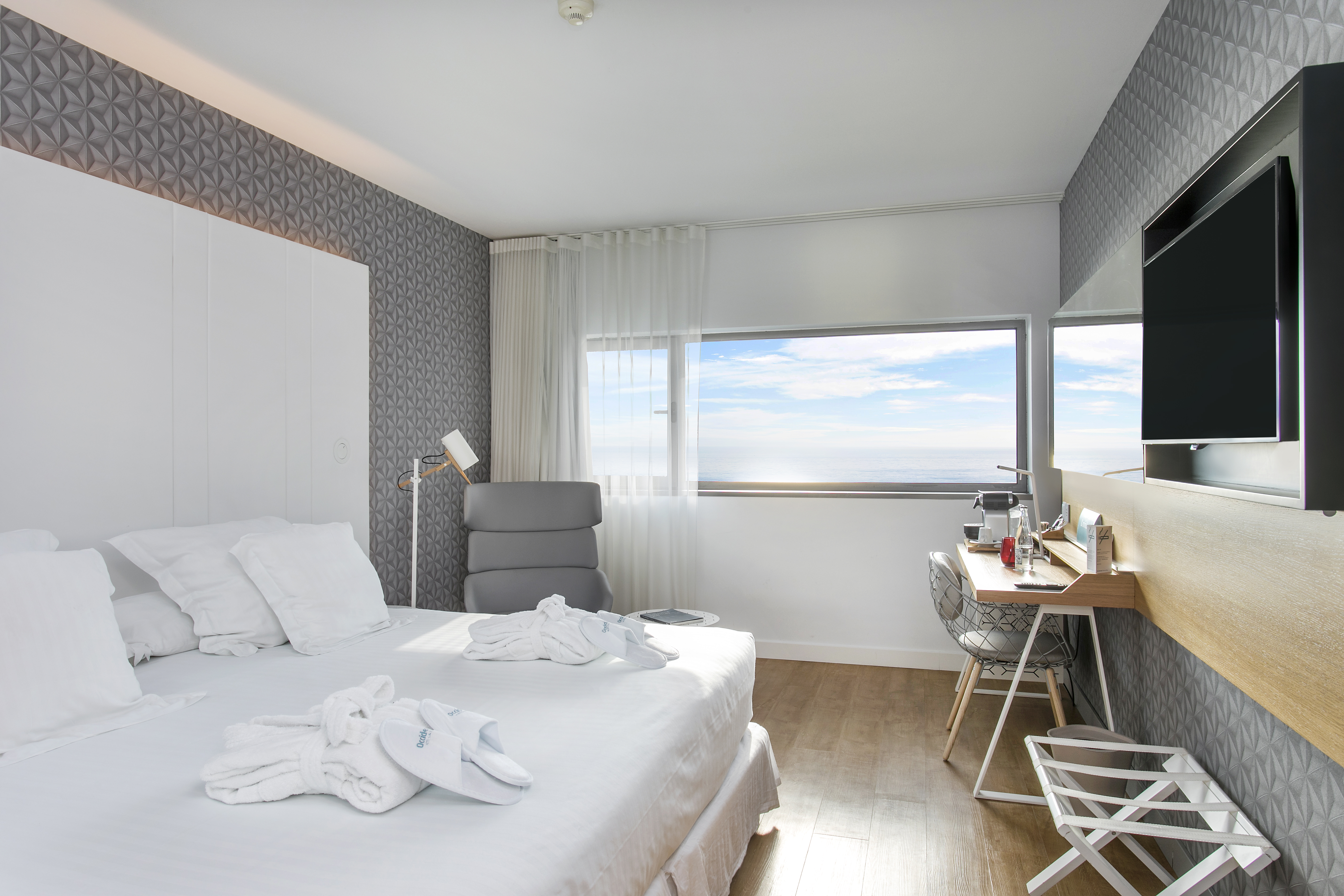 Double or Twin Deluxe Premium