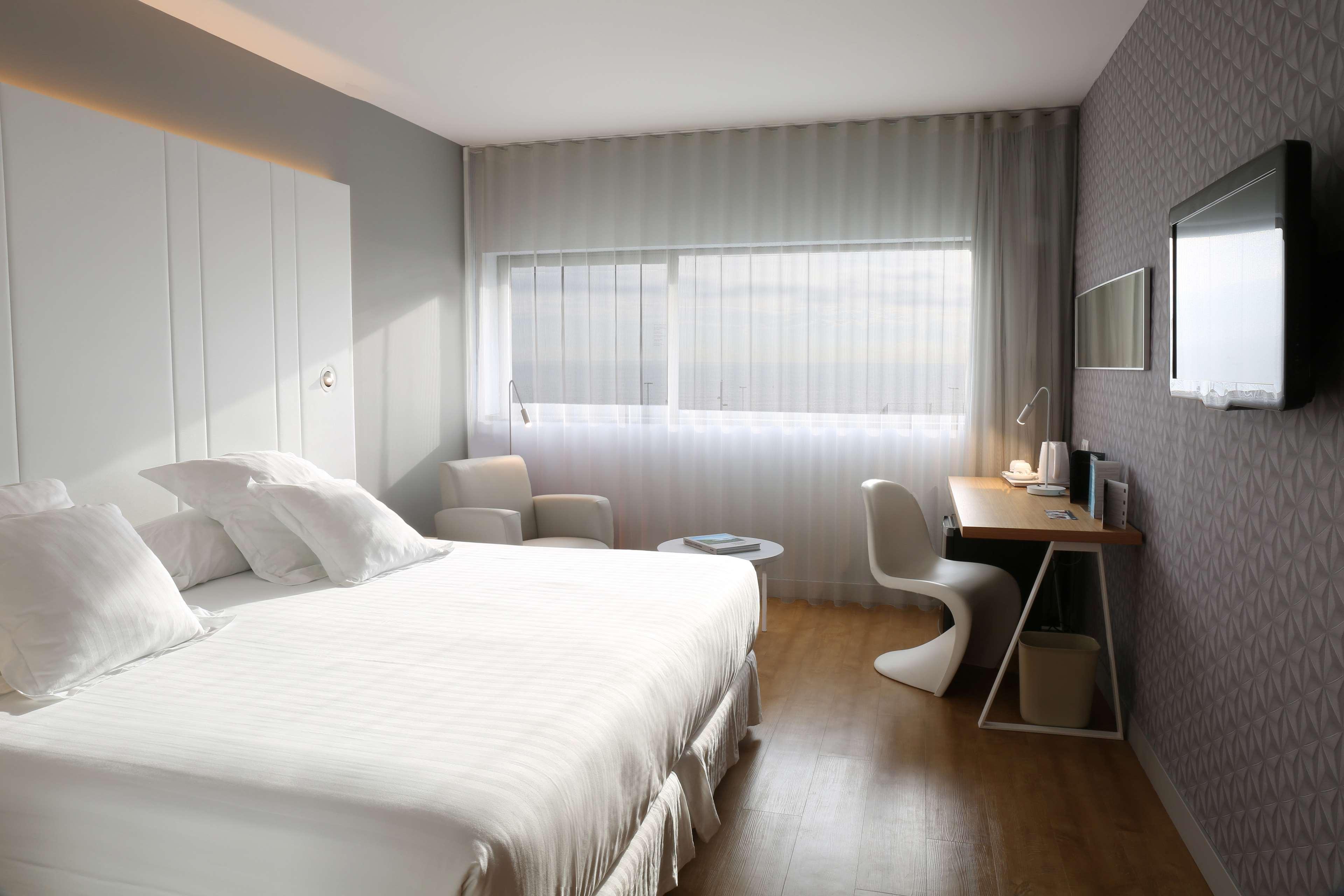 Family Room Connecting Room