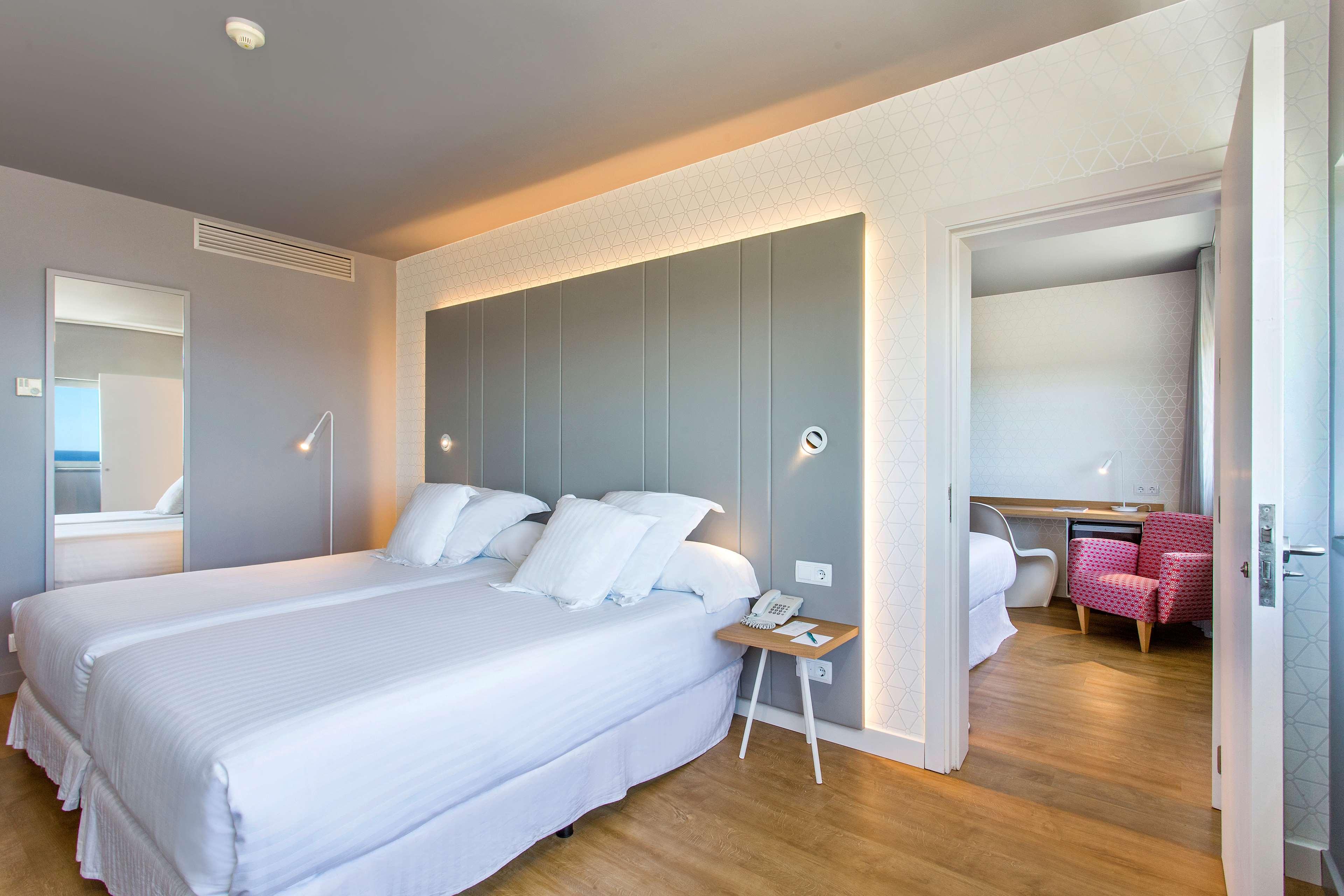 Family Room Connecting Room