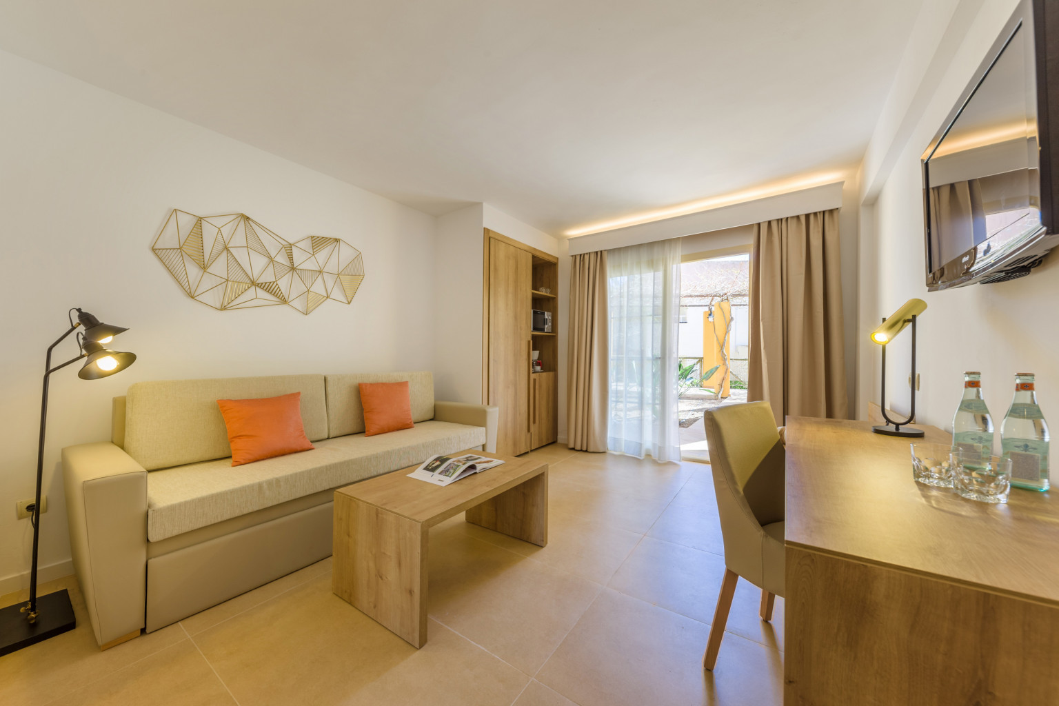 Family Room Superior