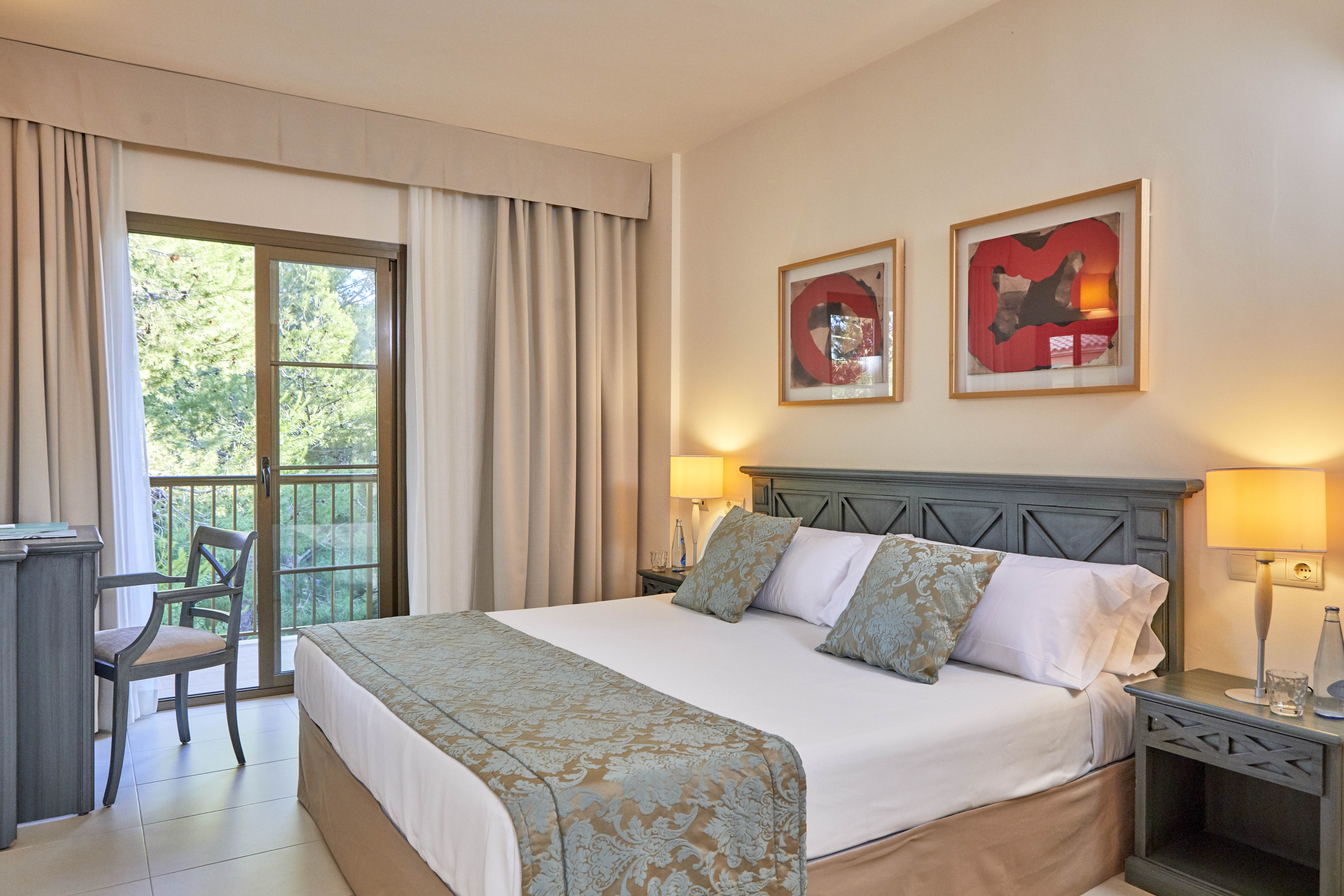 Family Room Superior