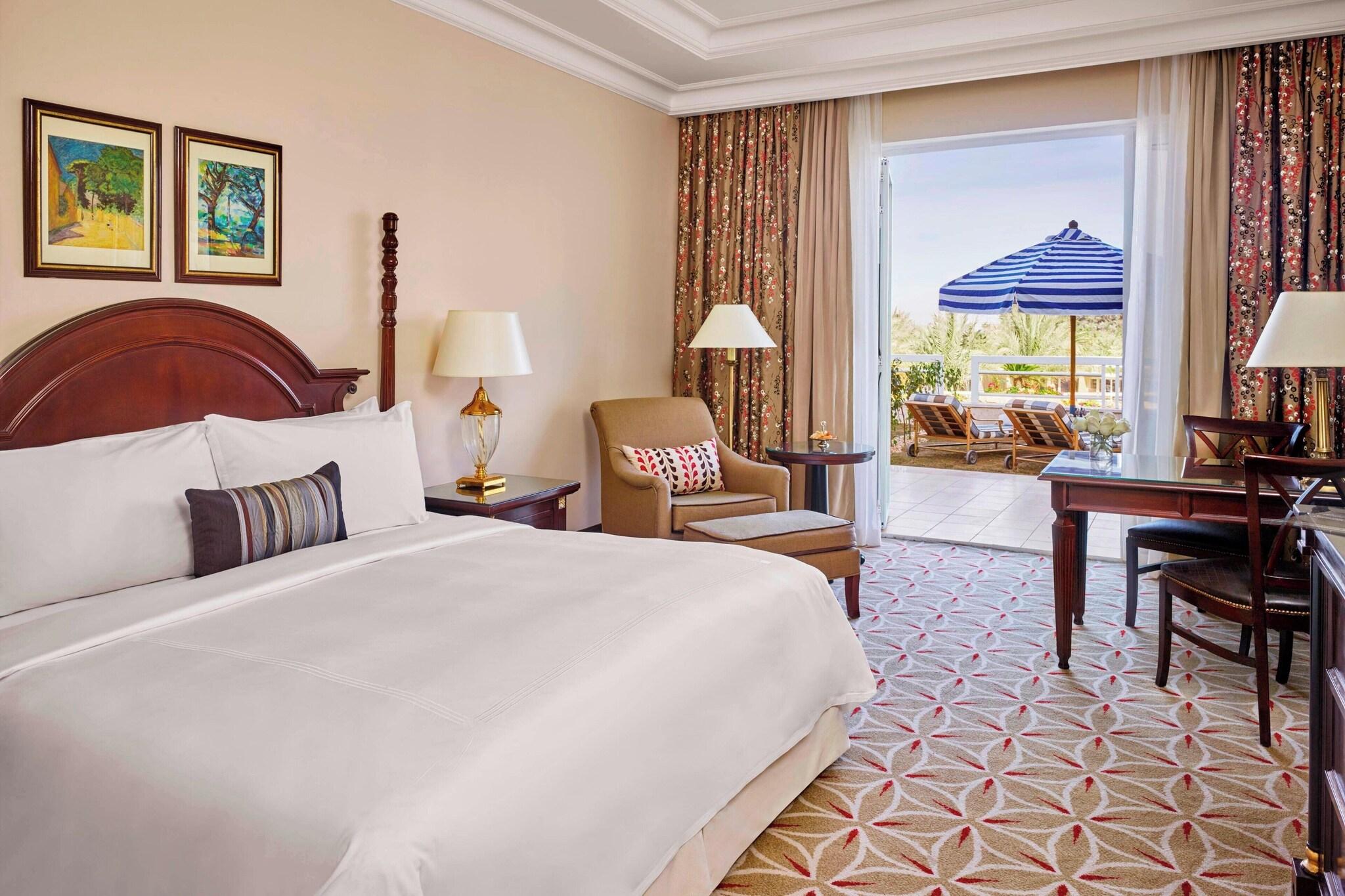 Double Executive King Bed