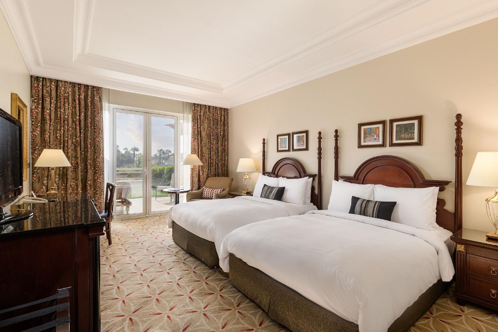 Quadruple Deluxe with Views