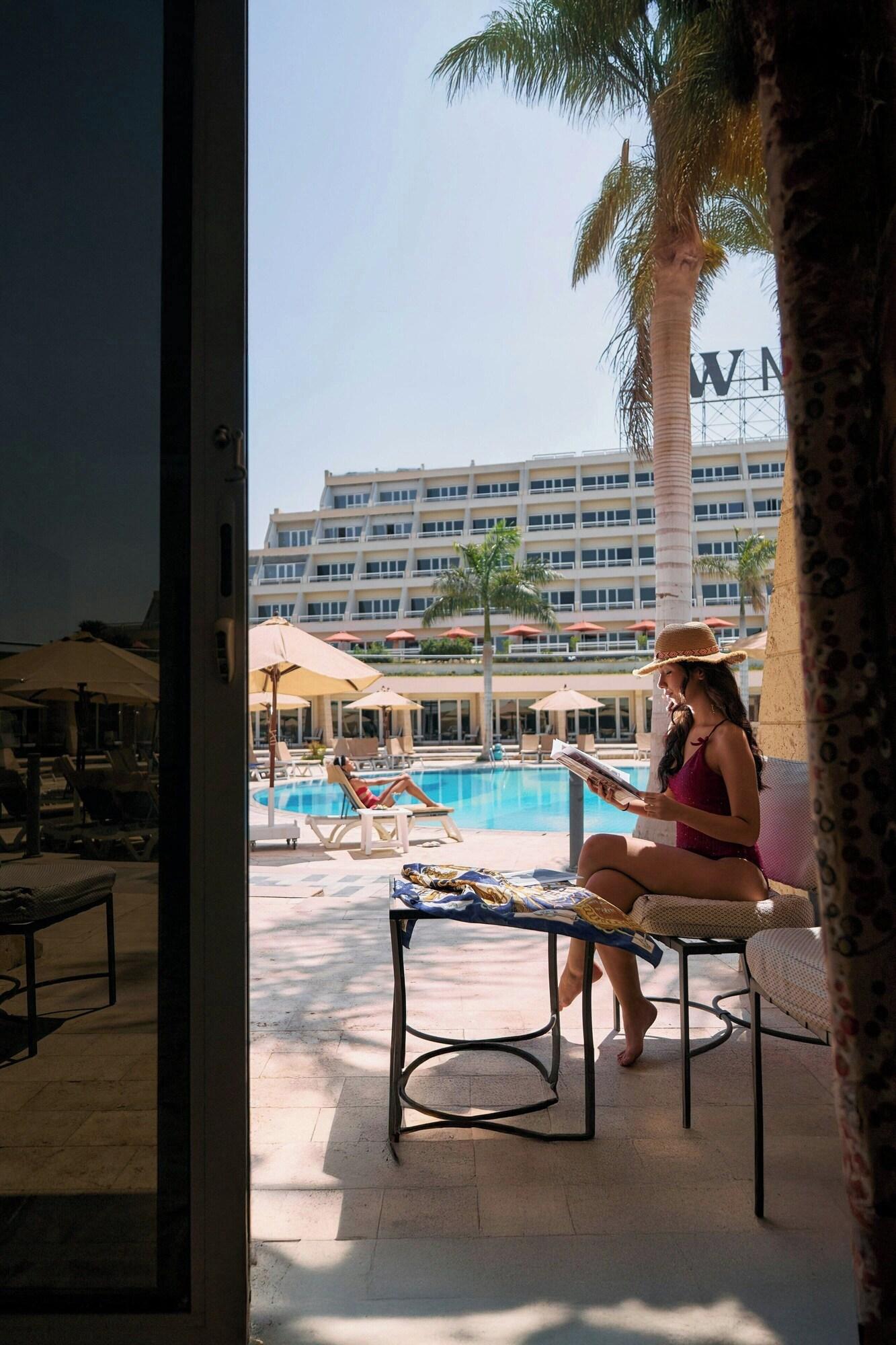 Lodge Deluxe Two Double Beds