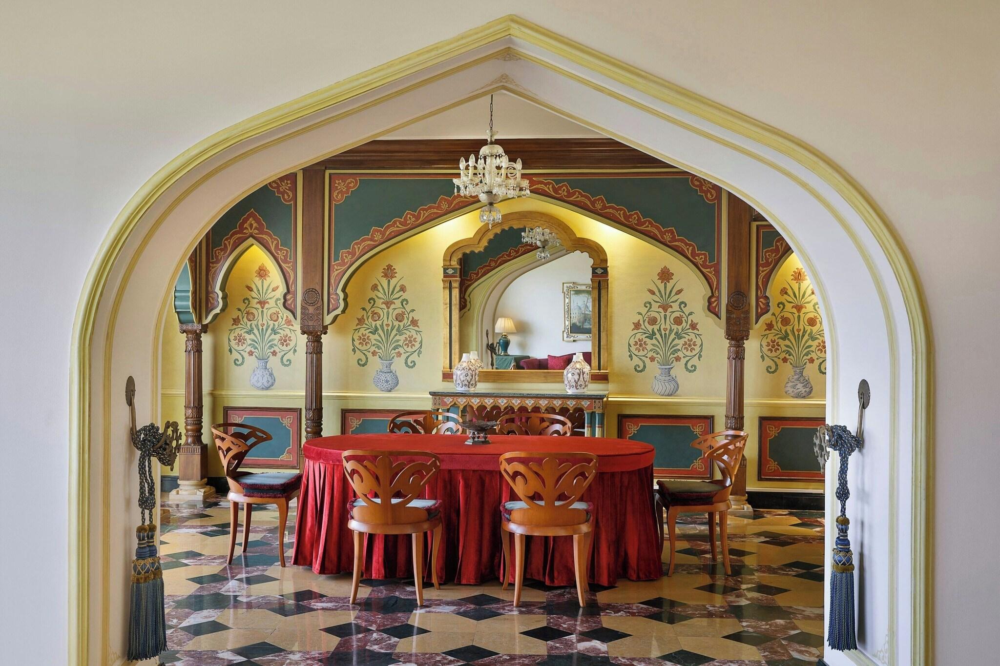 Suite Presidential with Views