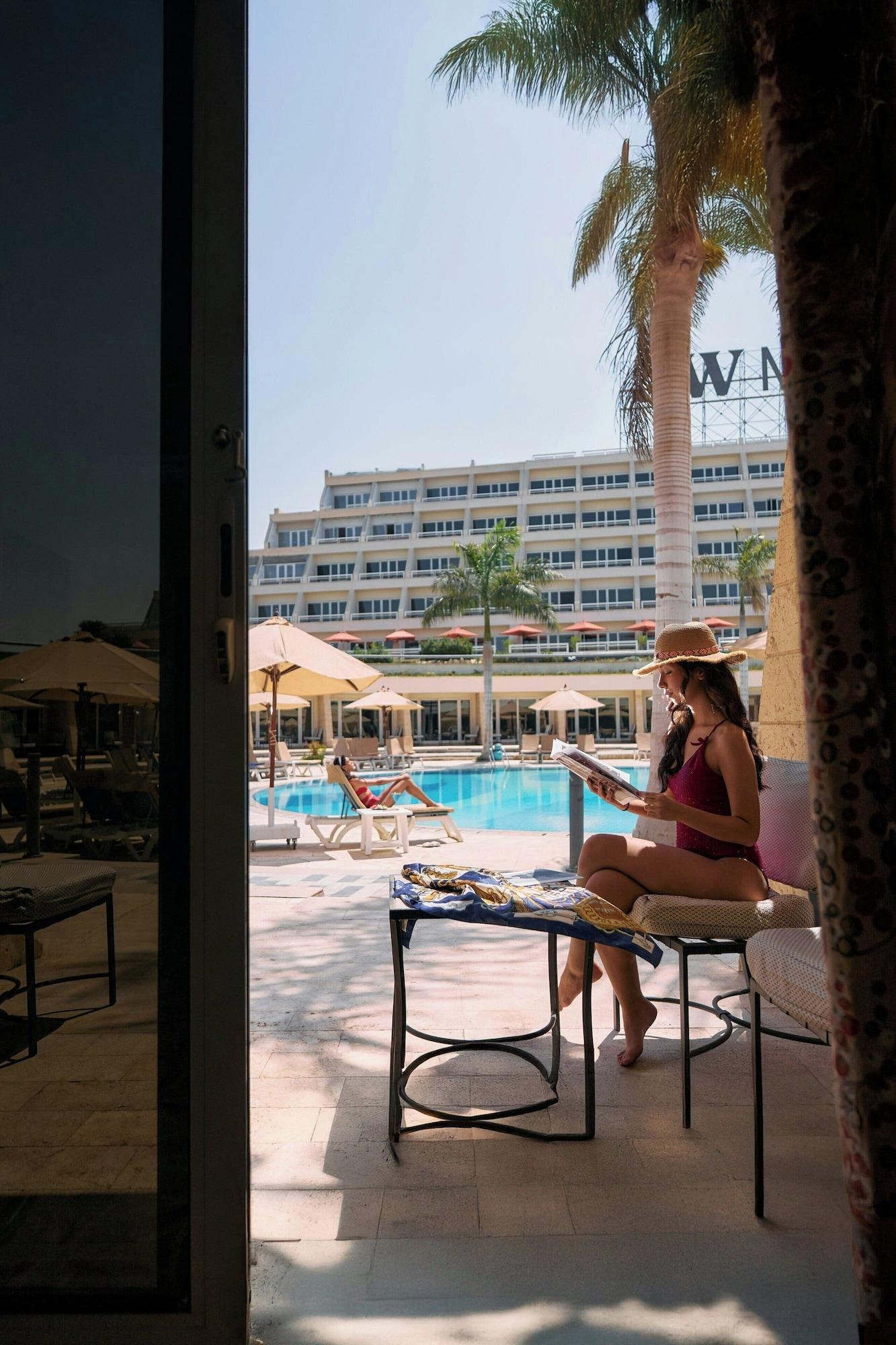 Double King Size Bed