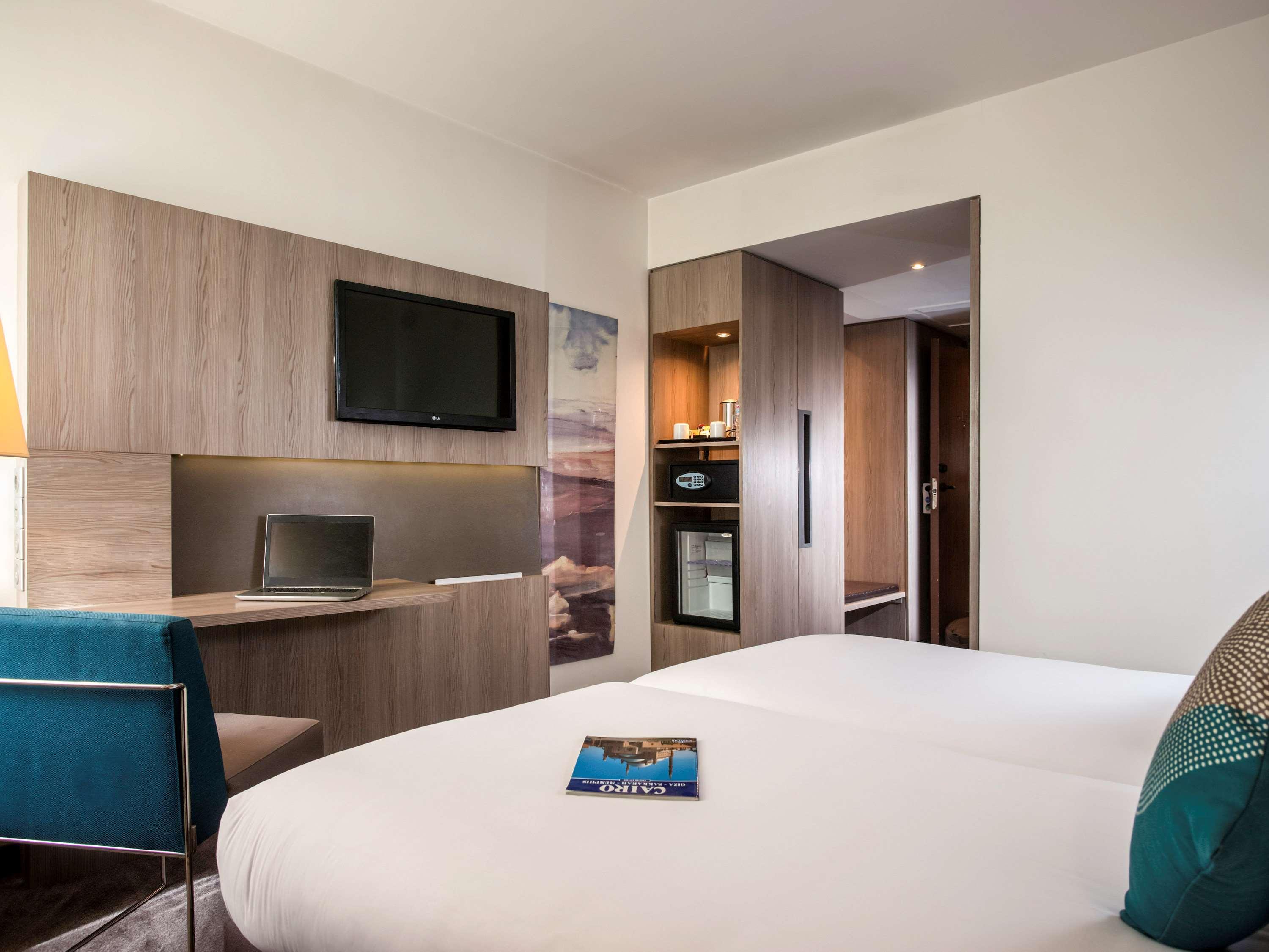 Double Superior Pool View