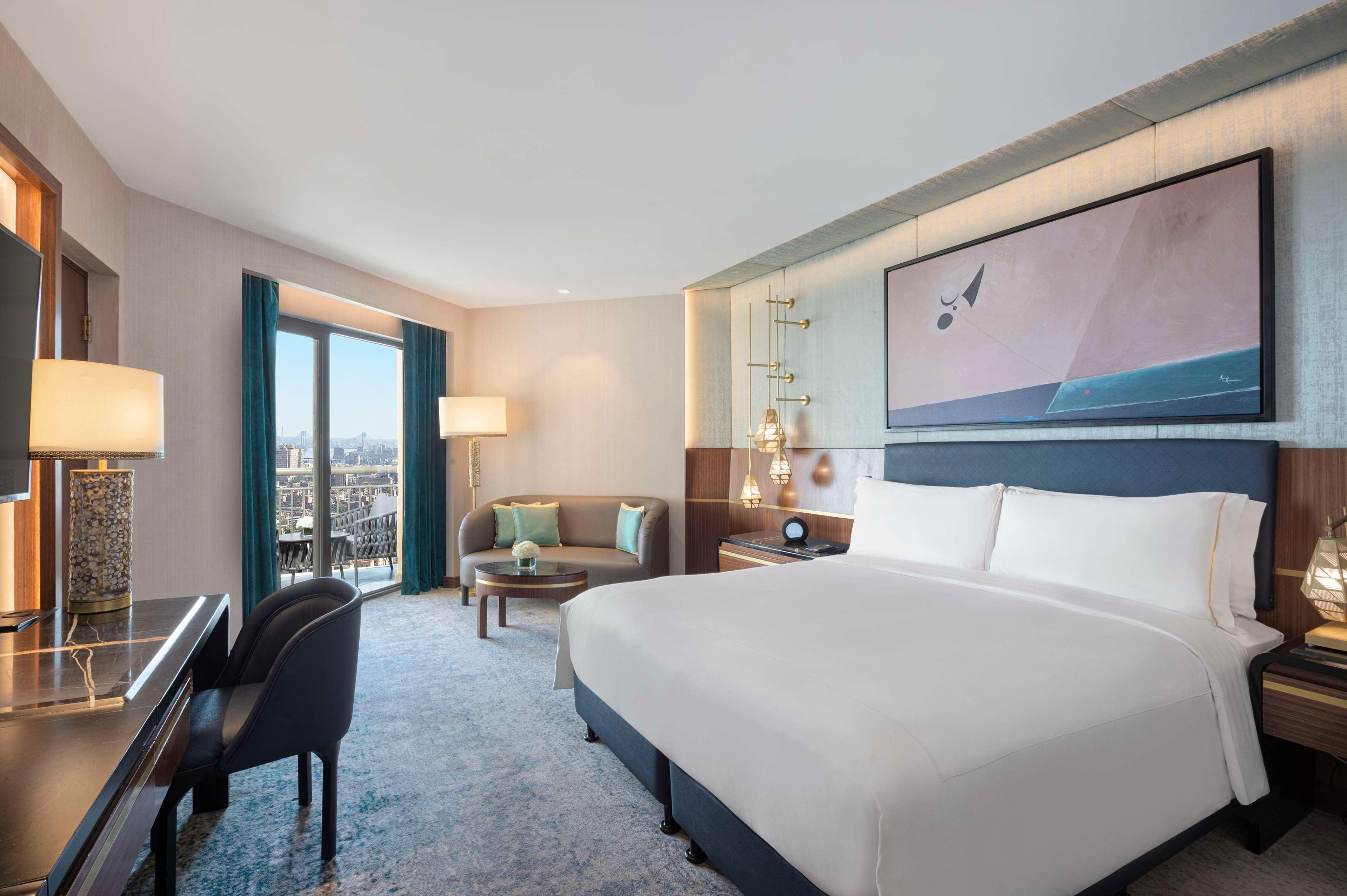 Room Superior King Bed