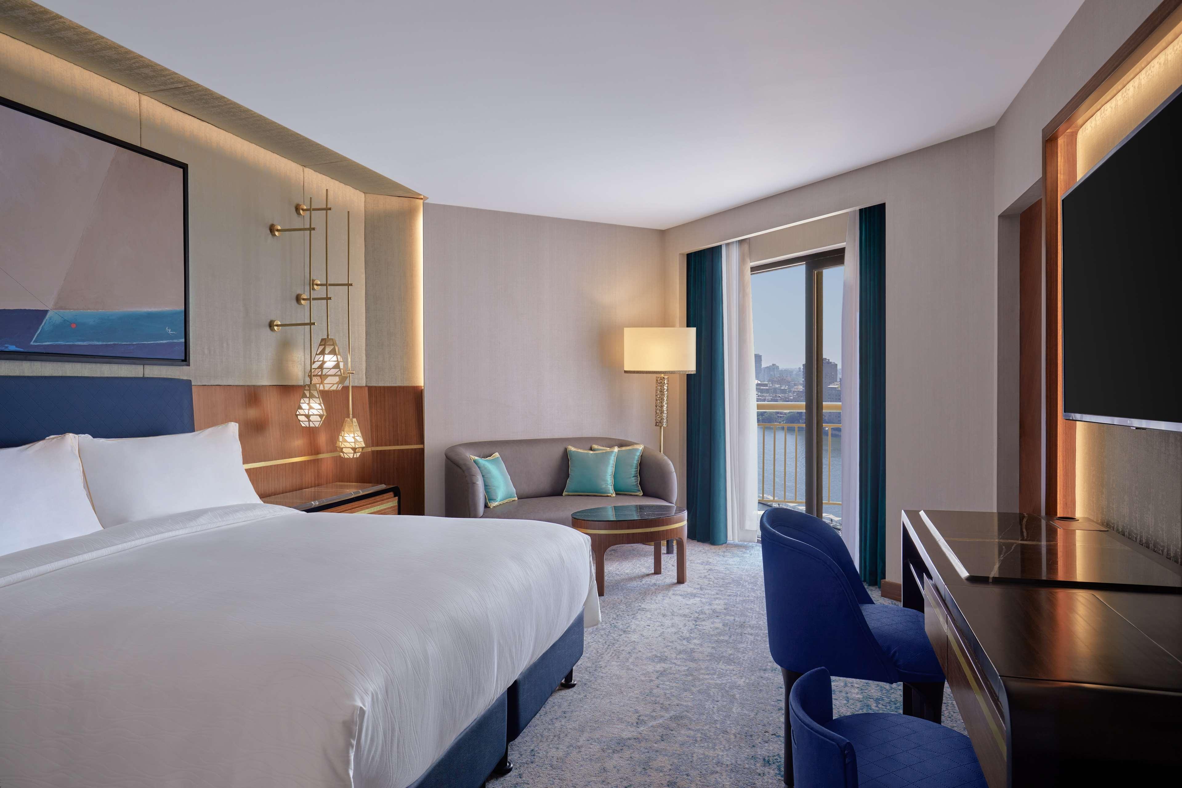 Room Superior King Bed