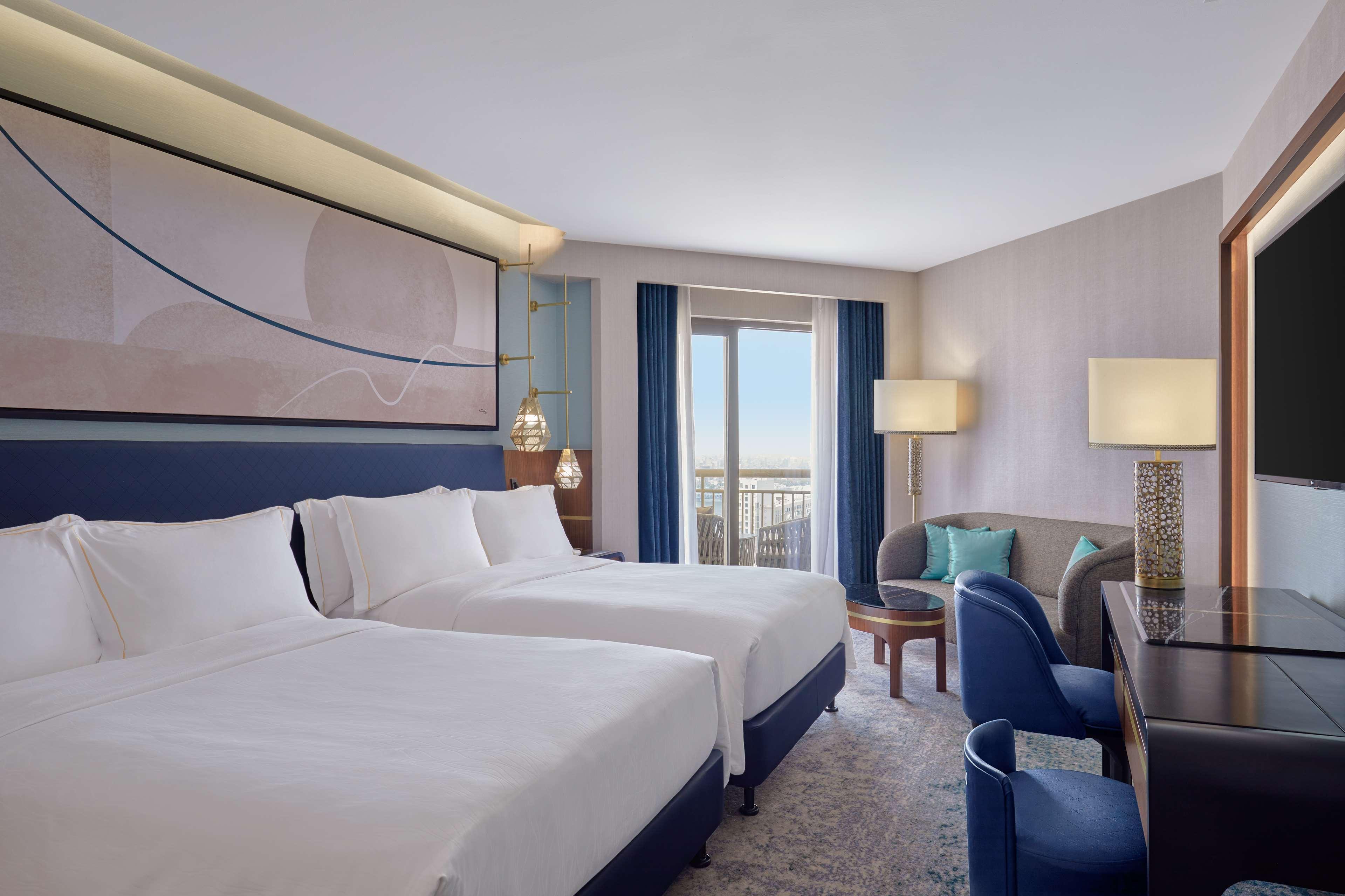 Room Connecting Room