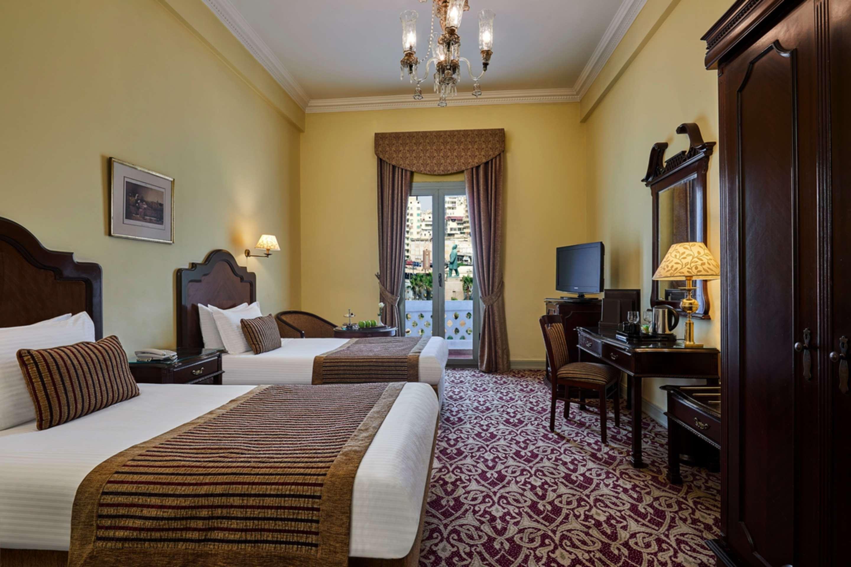 Double or Twin Deluxe