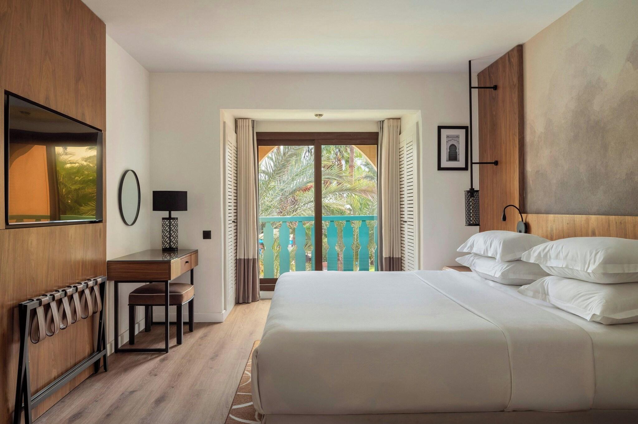 Suite King Bed One Bedroom 