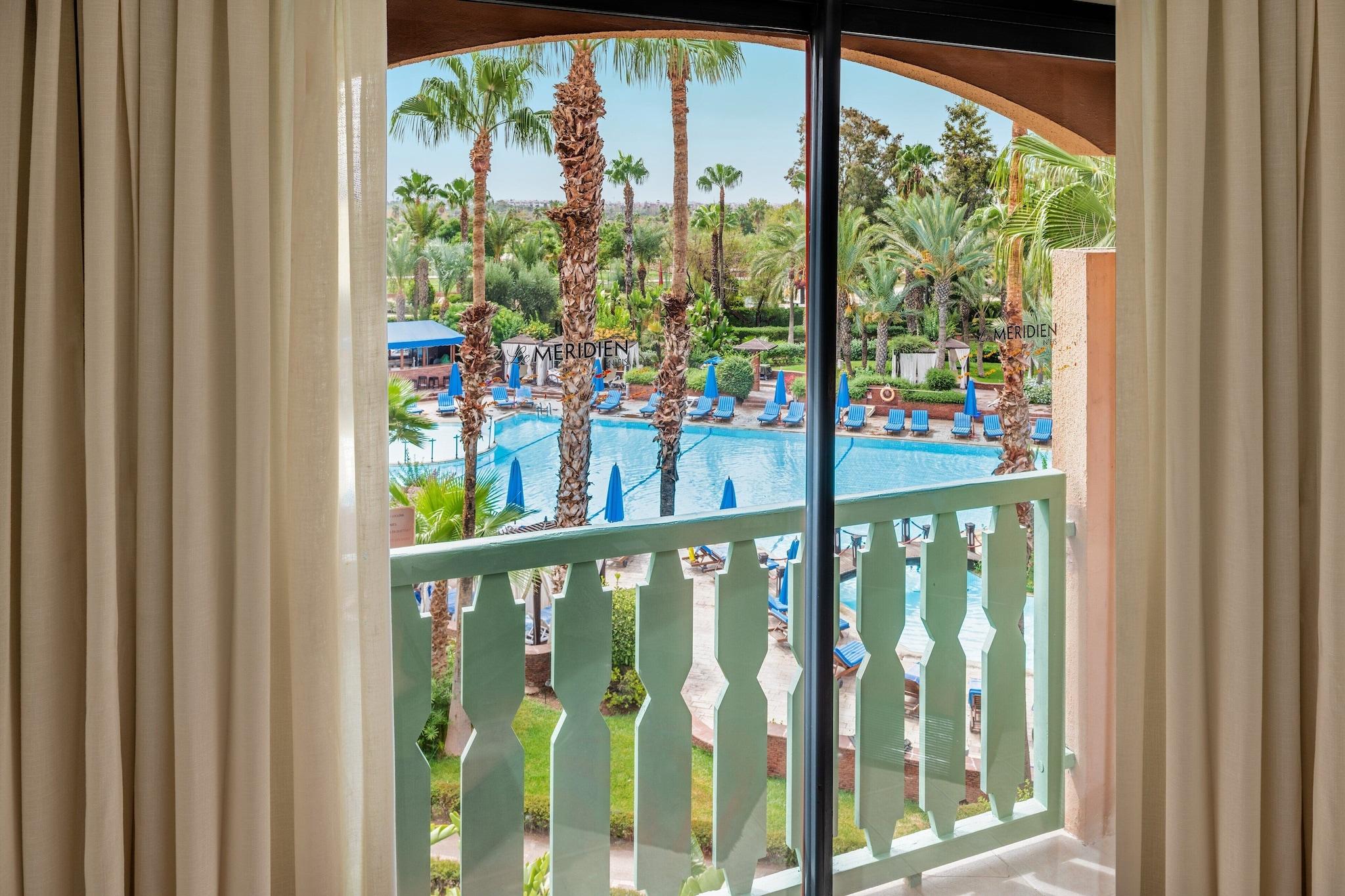 Double Deluxe Pool View