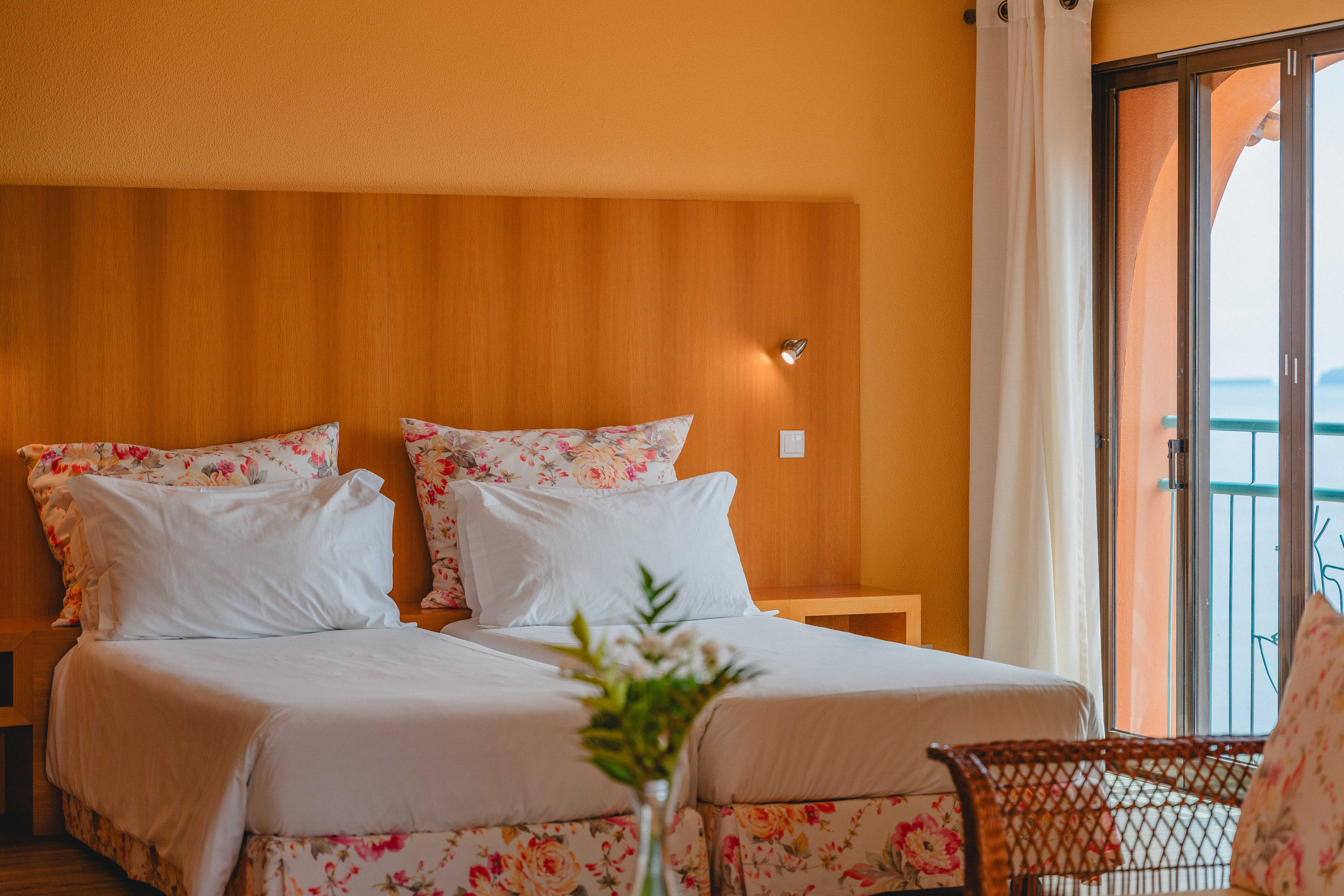 Studio Side Sea View