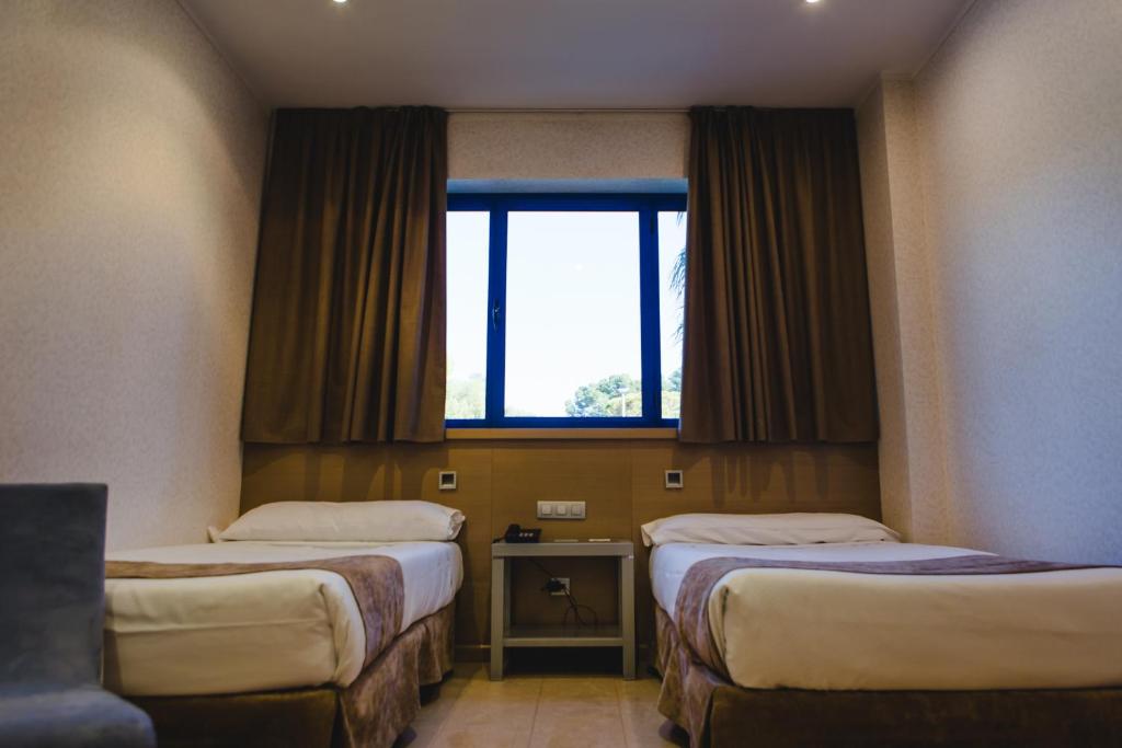 Double Single Two Beds