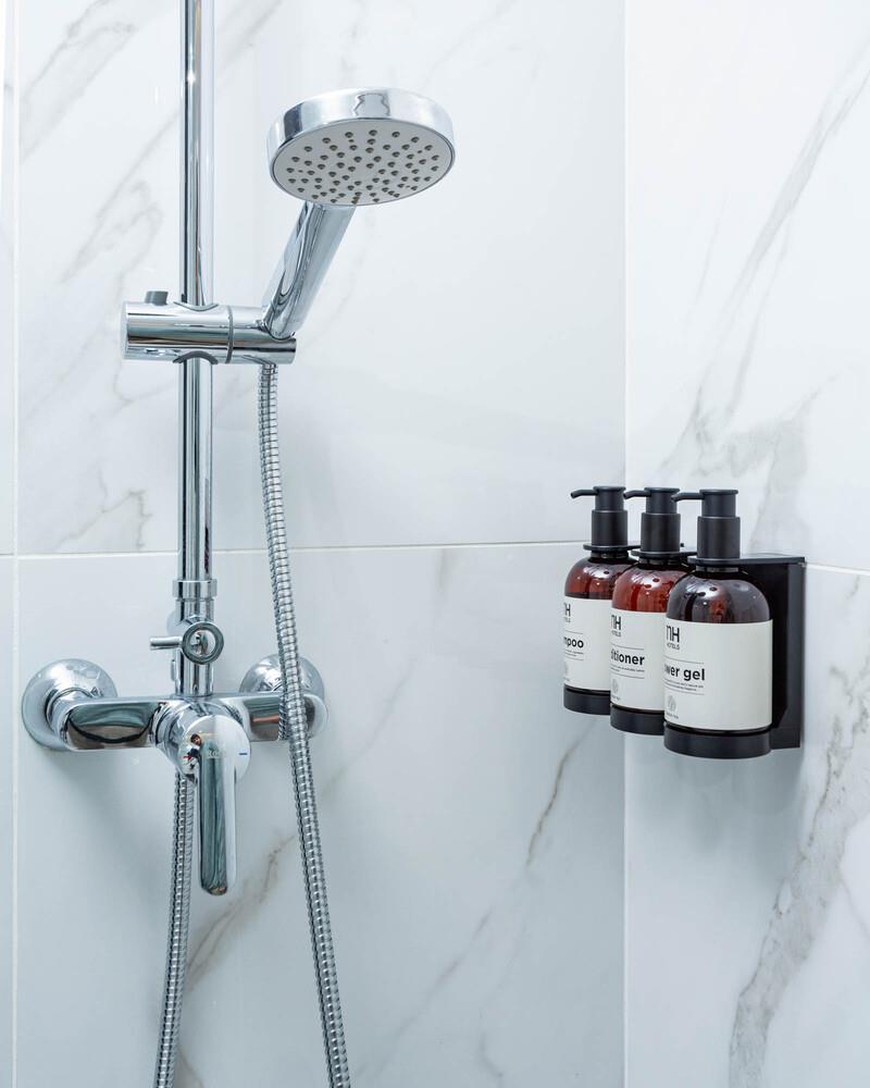 Double Single with Views