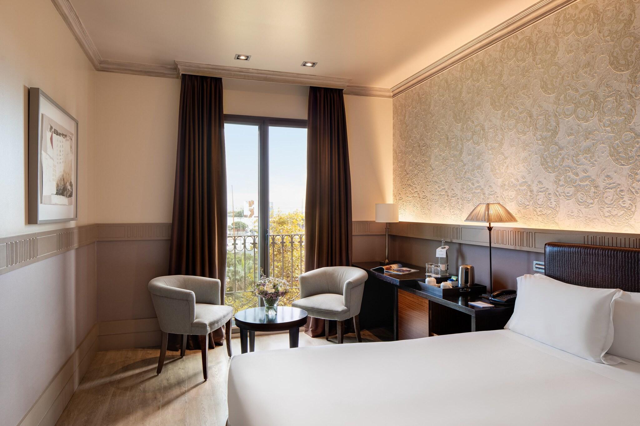 Double Deluxe One Bed