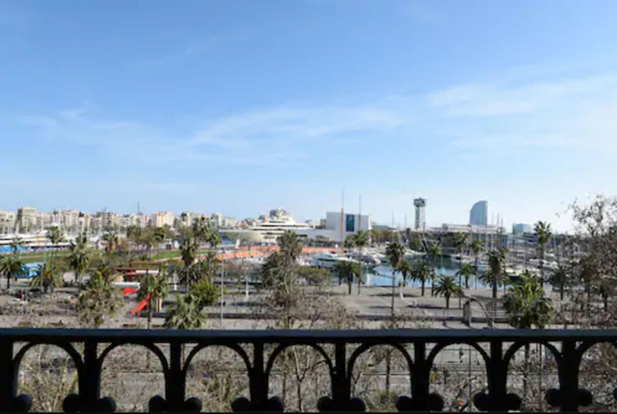 Double Deluxe Two Beds