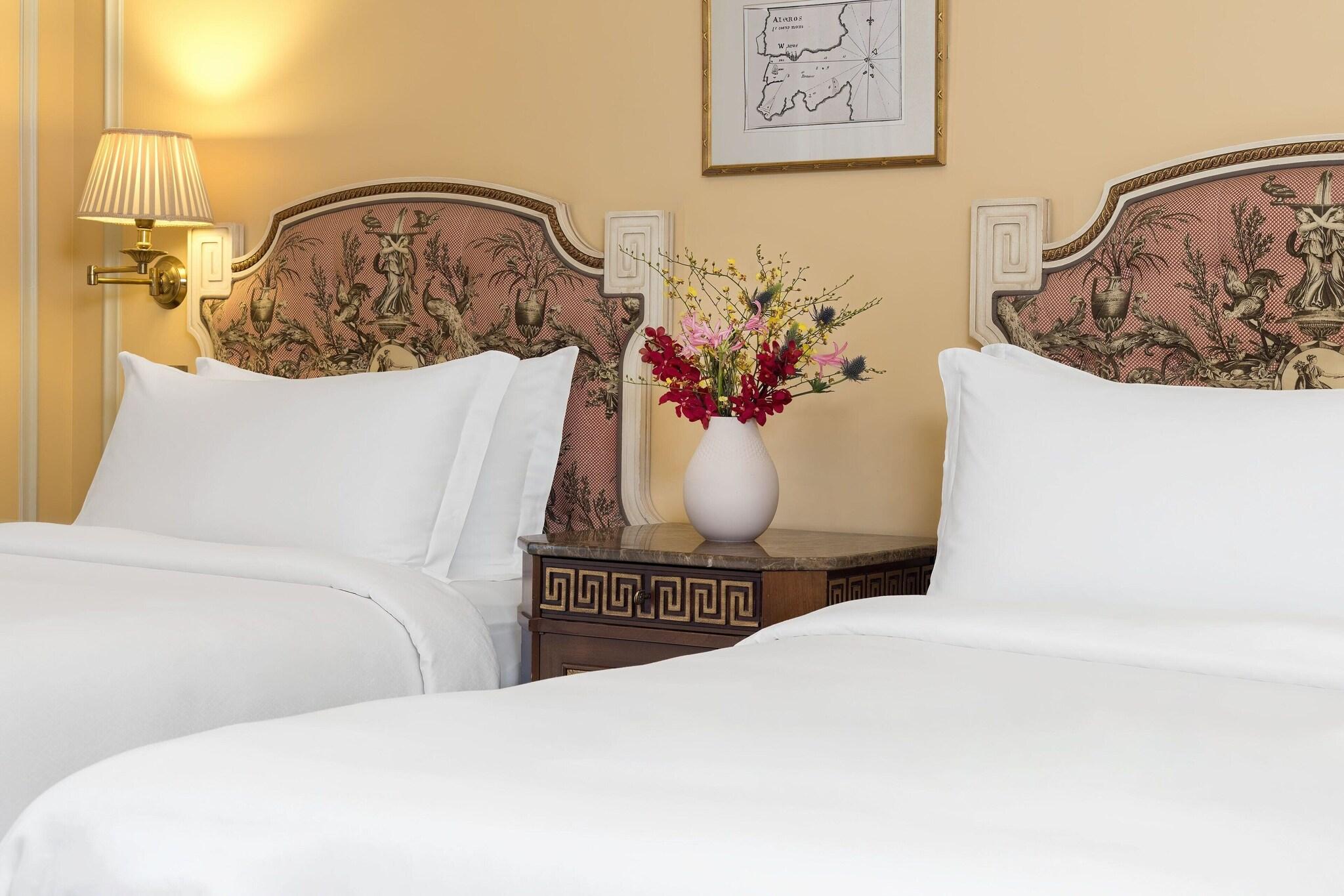 Twin Deluxe City View