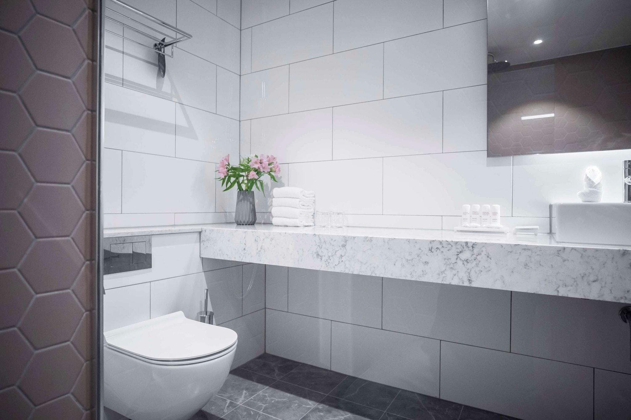 Junior Suite King Size Bed