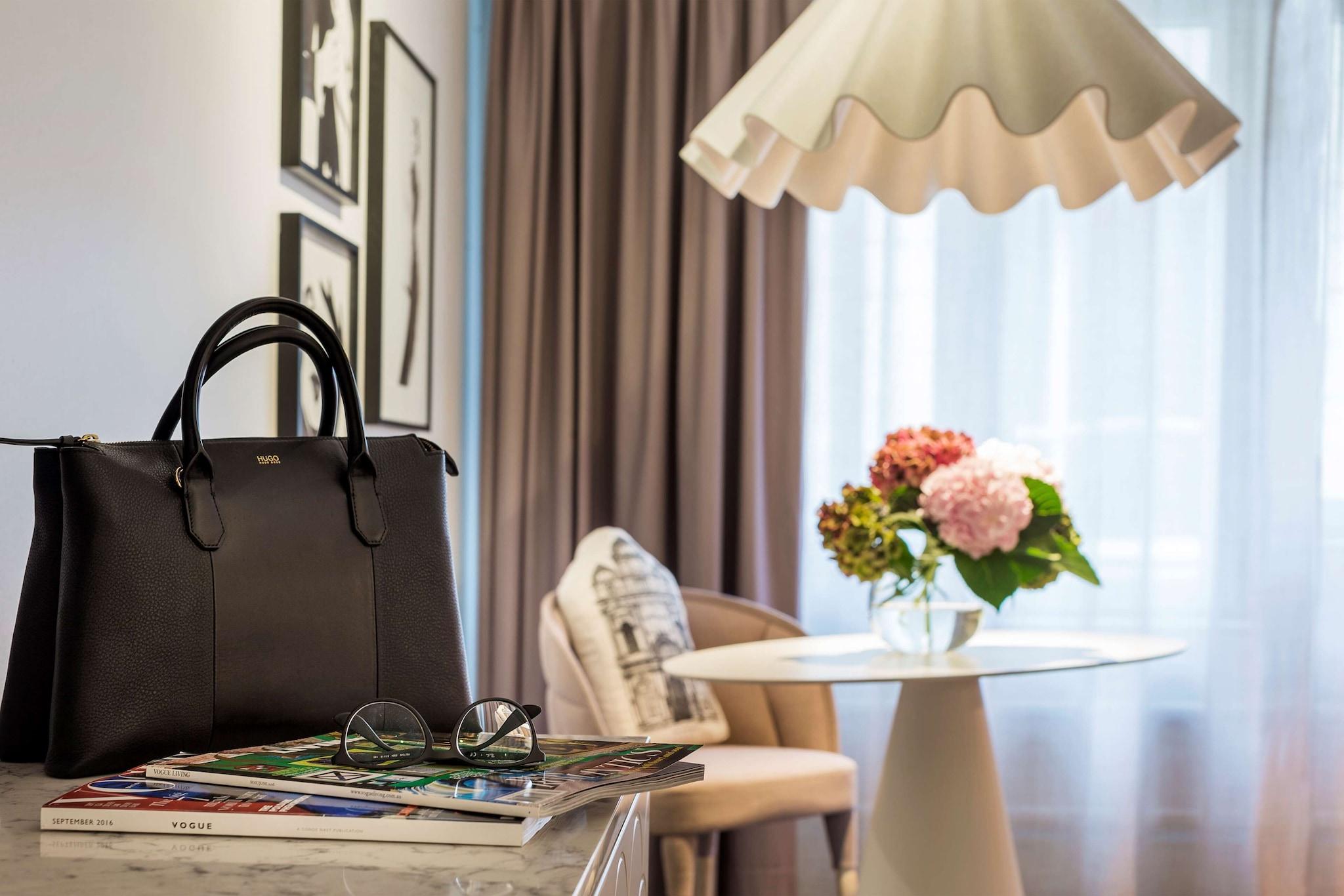 Double Queen Size Bed