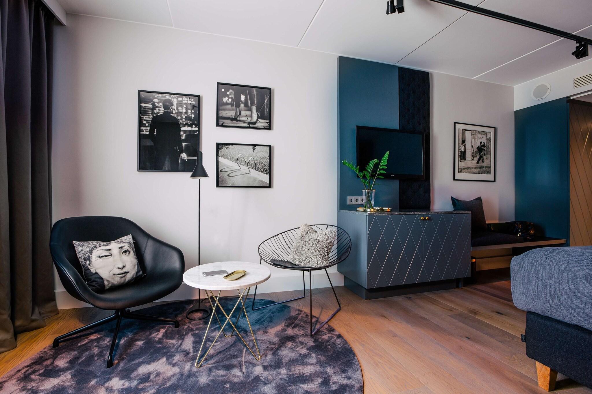 Double Executive King Bed