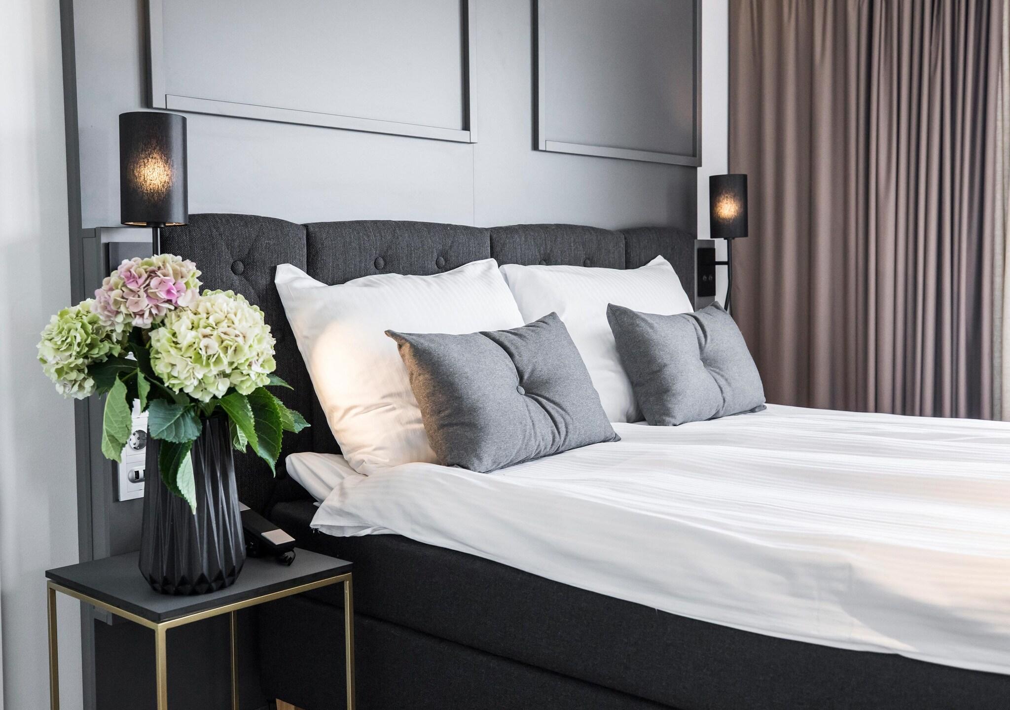 Double Executive King Bed