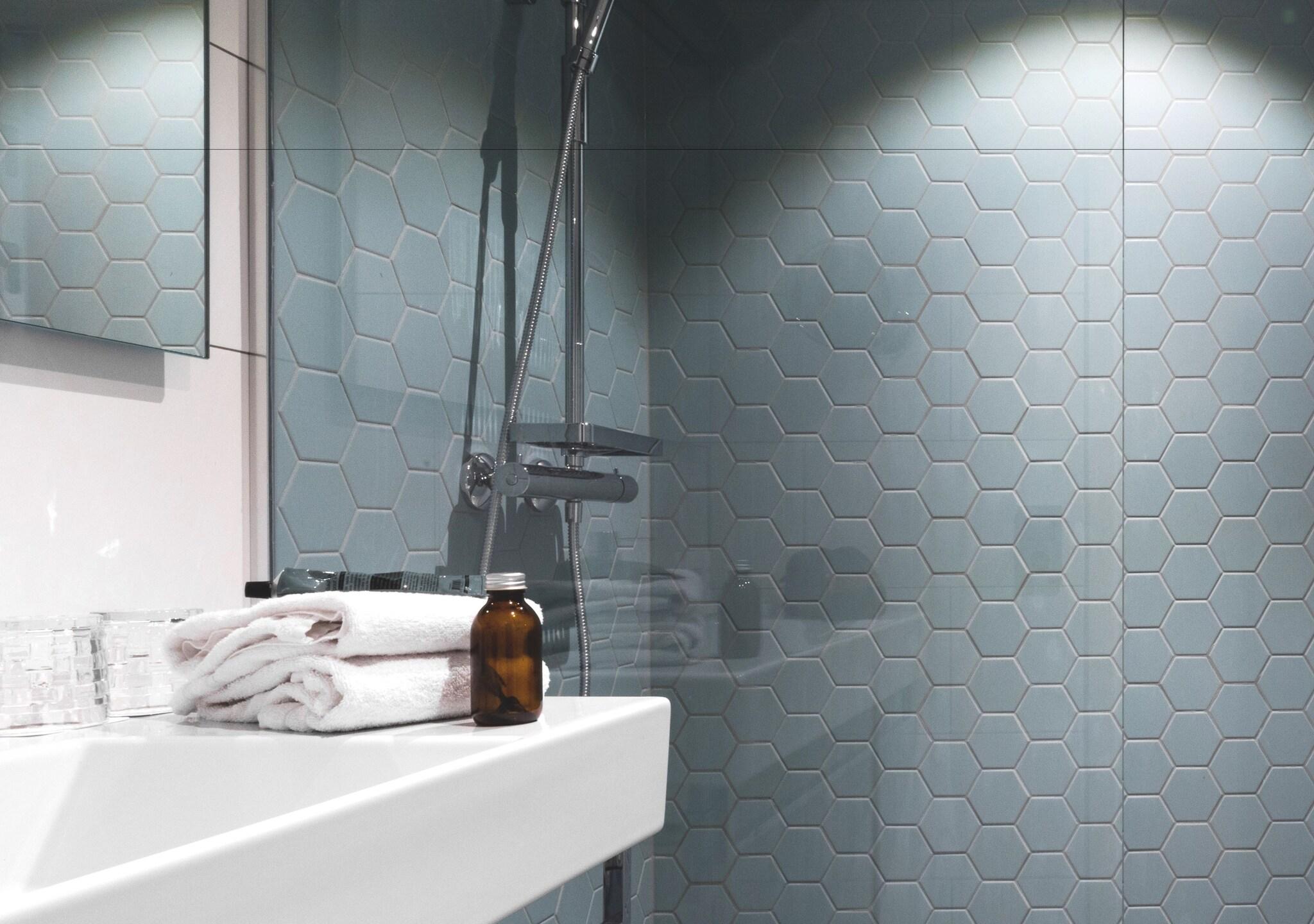 Double Queen Size Bed