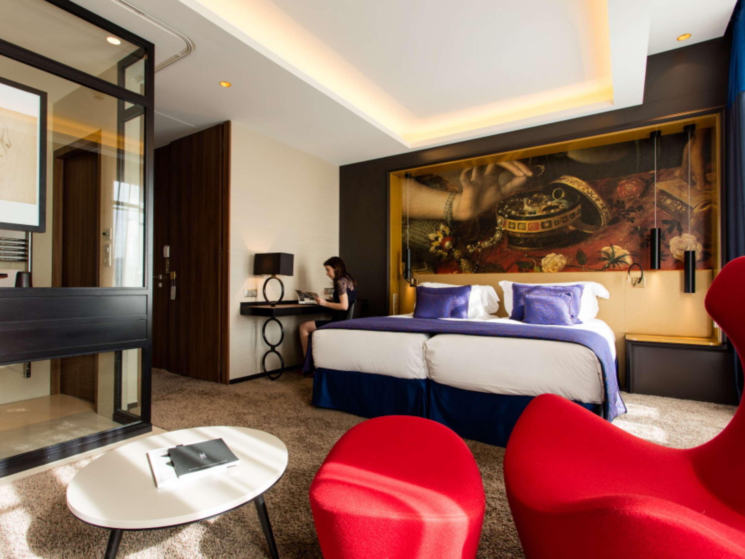 Twin Deluxe with Views