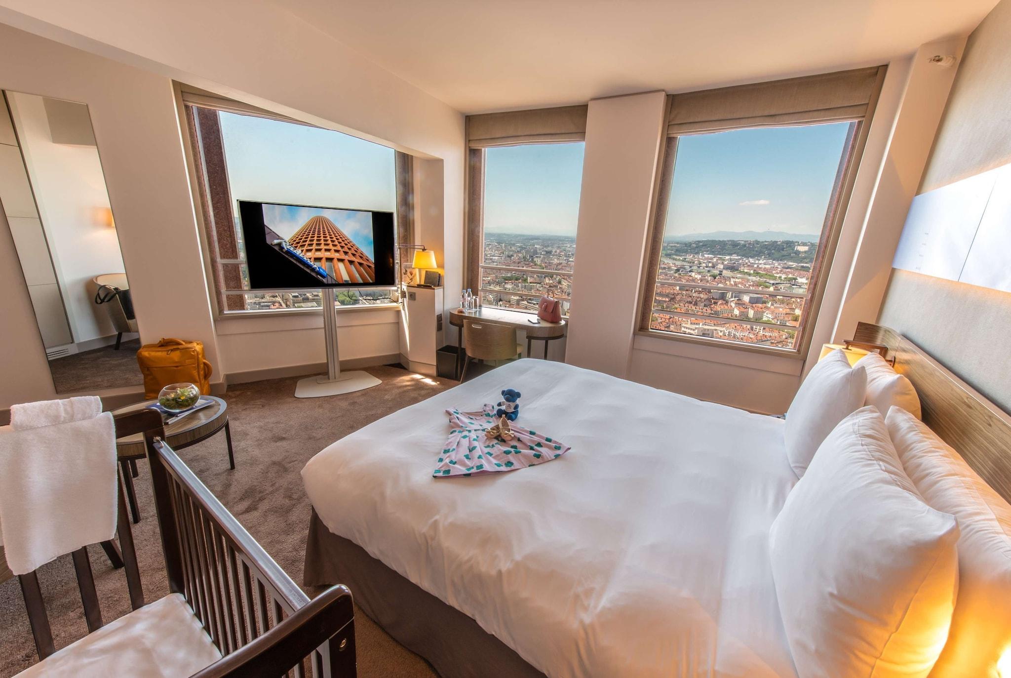 Junior Suite with Views