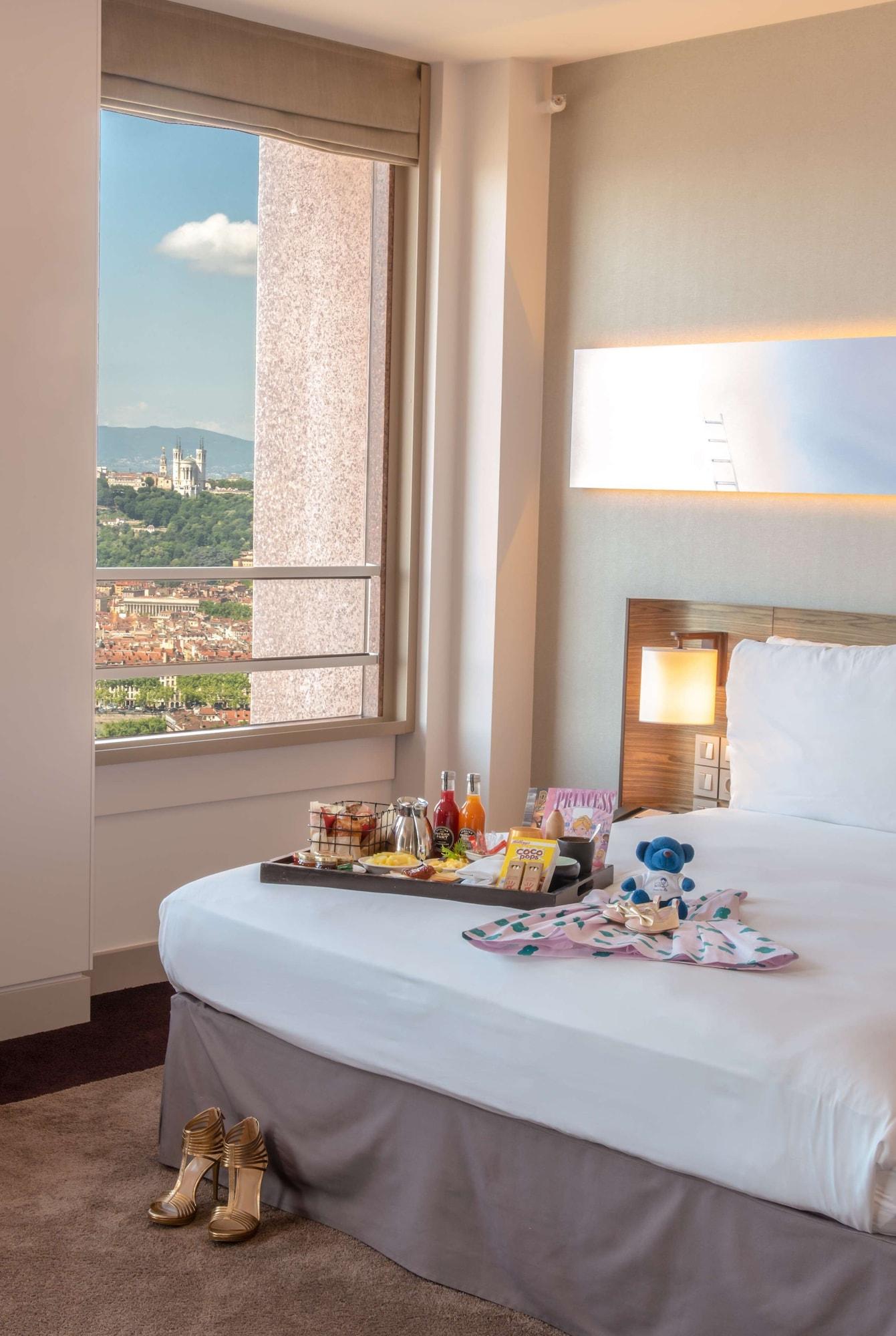 Junior Suite with Views