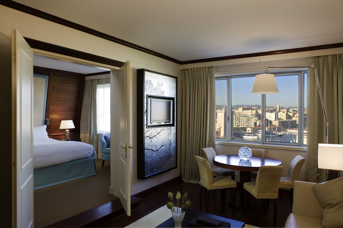 Suite with Views