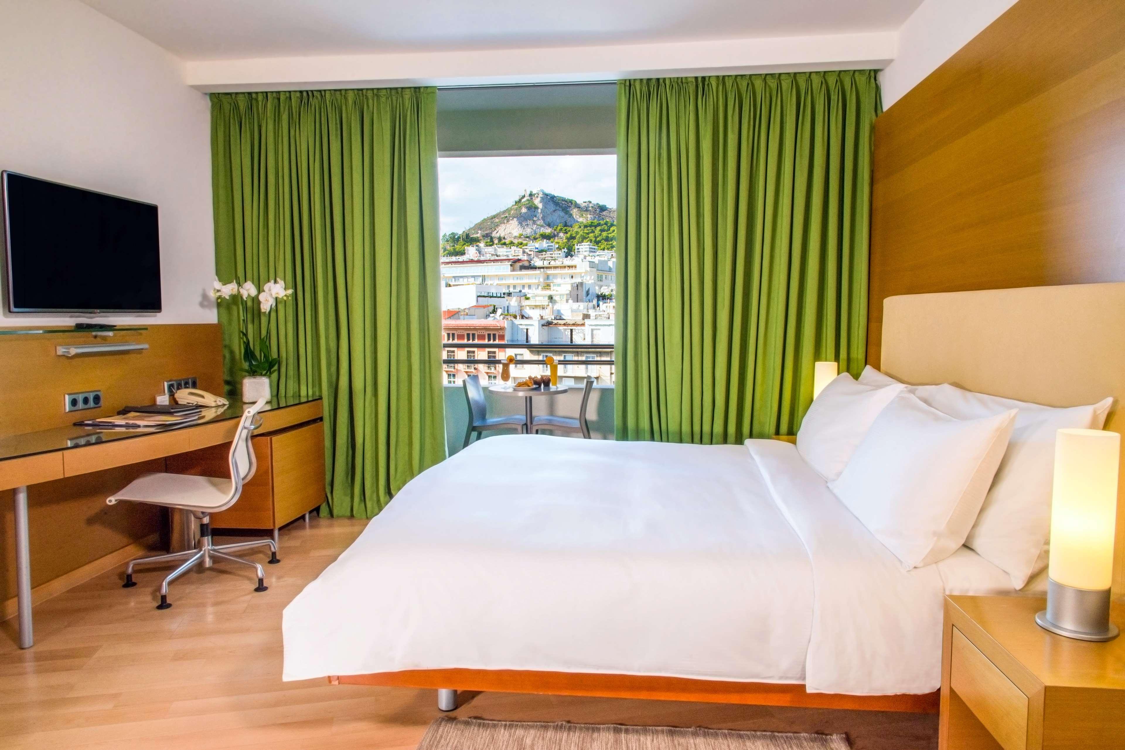 Double Executive King Bed