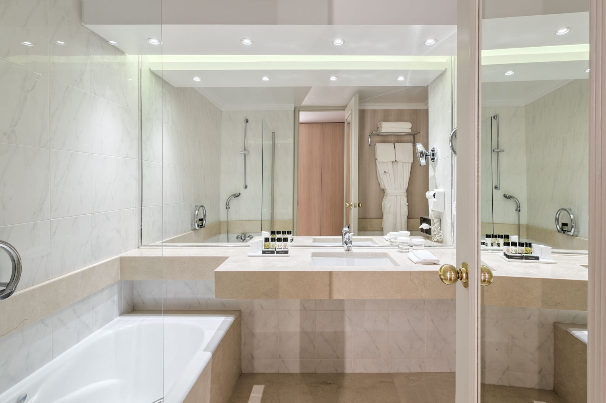 Double or Twin Executive