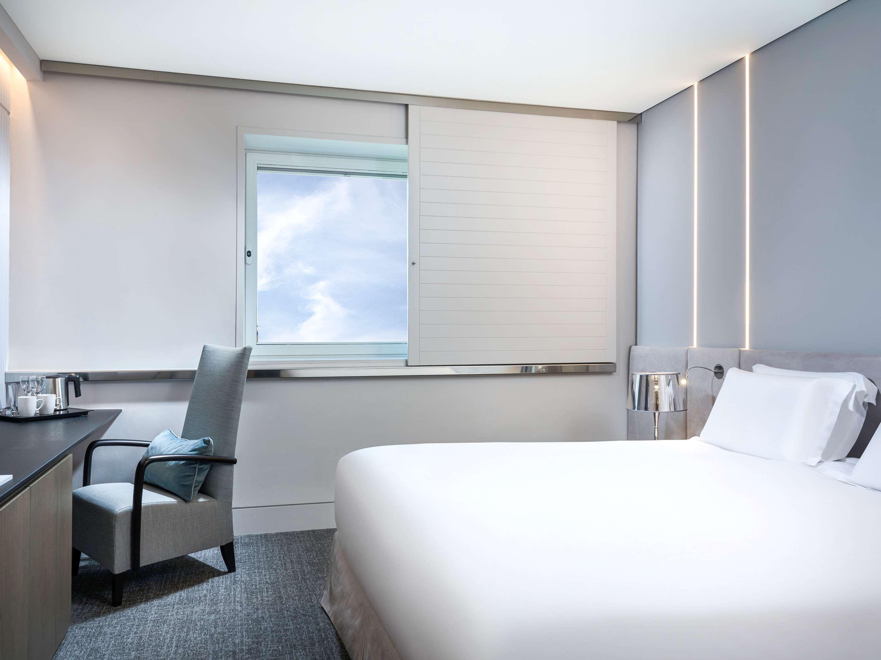 Double Superior Queen Bed