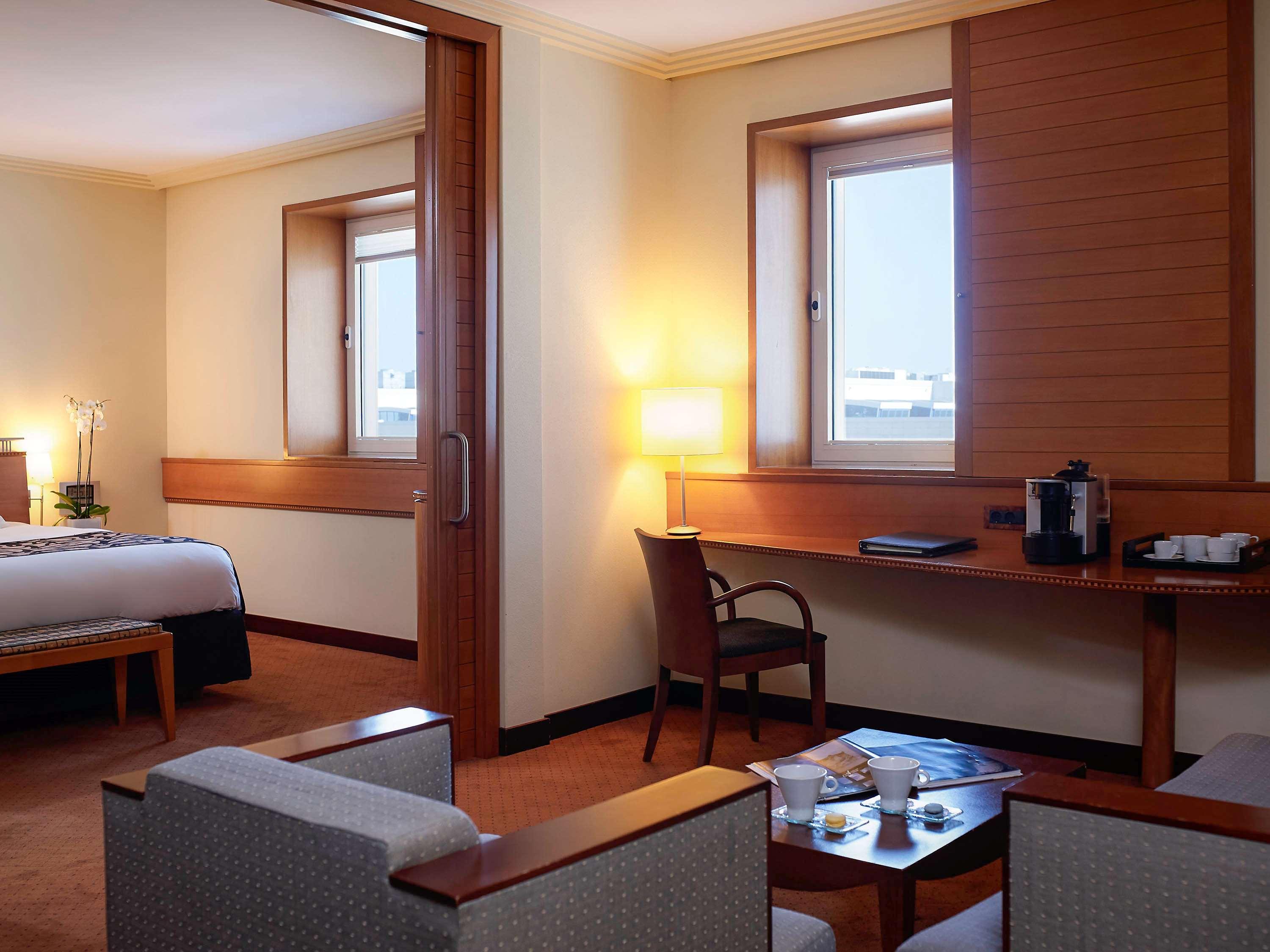 Junior Suite King Size Bed