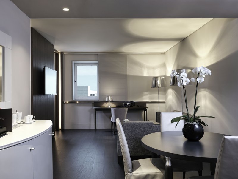 Junior Suite King Size Bed