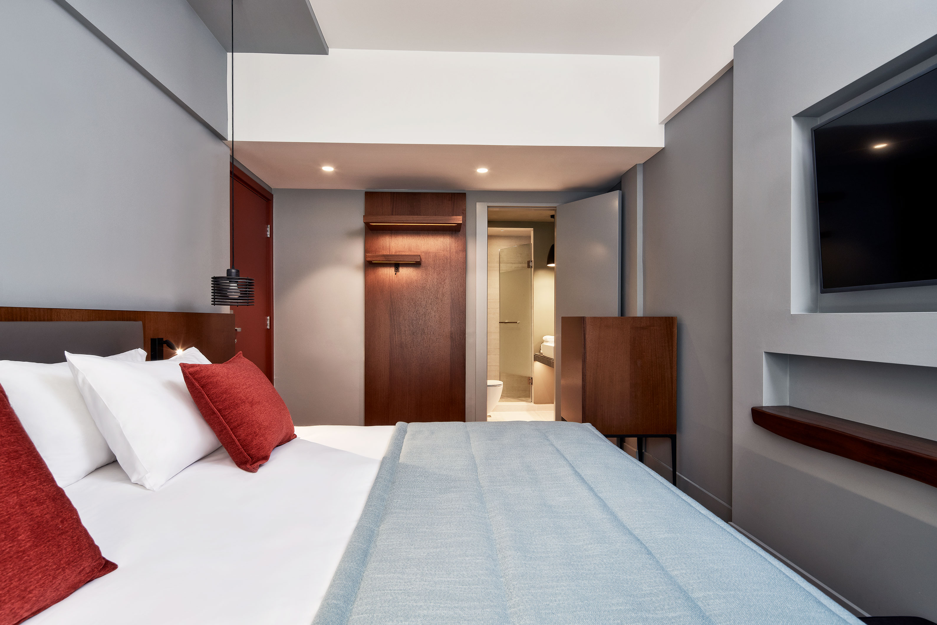 Double or Twin Standard