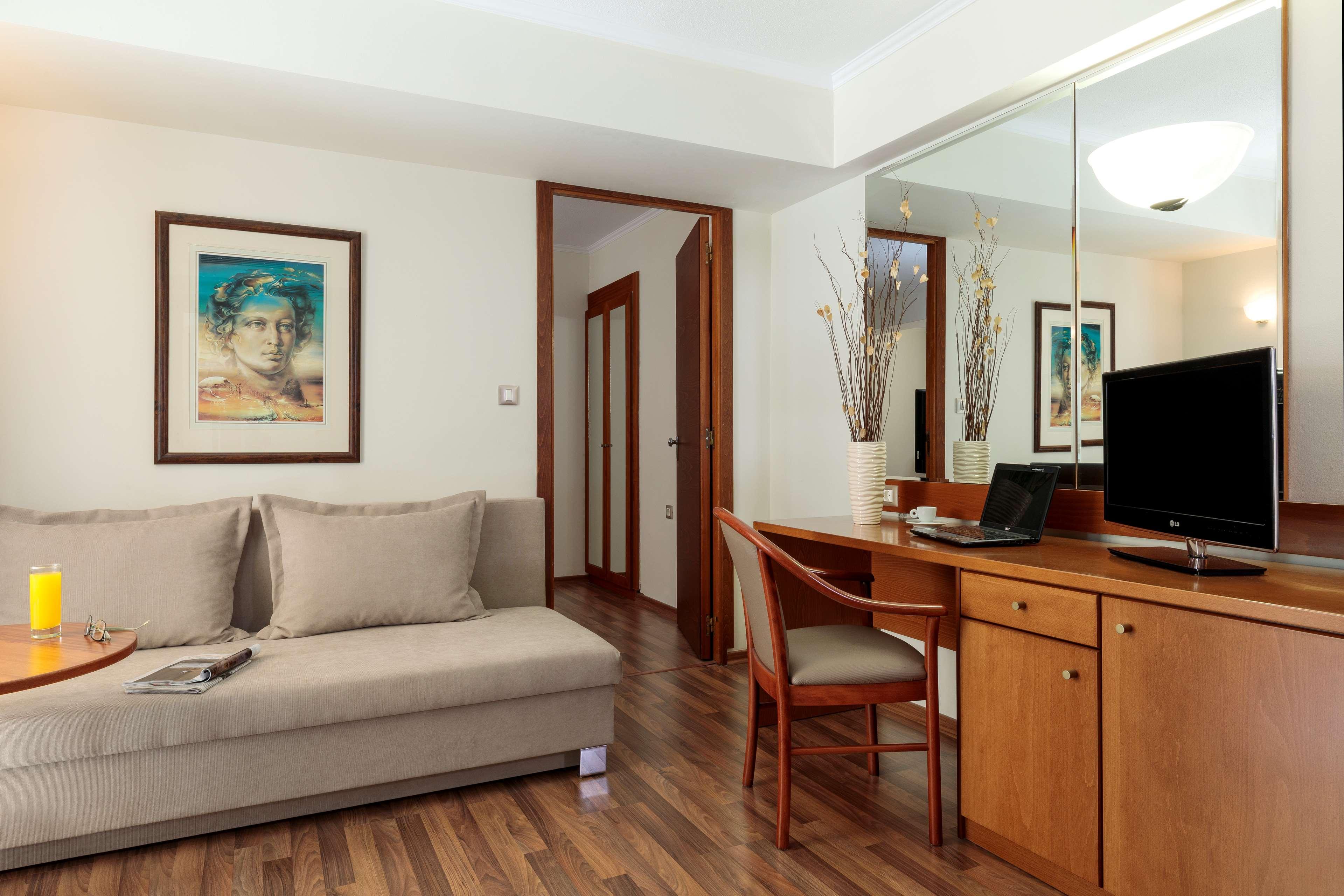 Junior Suite Three Beds