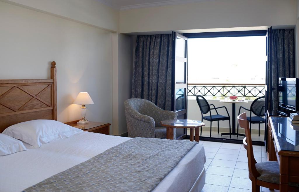 Double or Twin Sea View