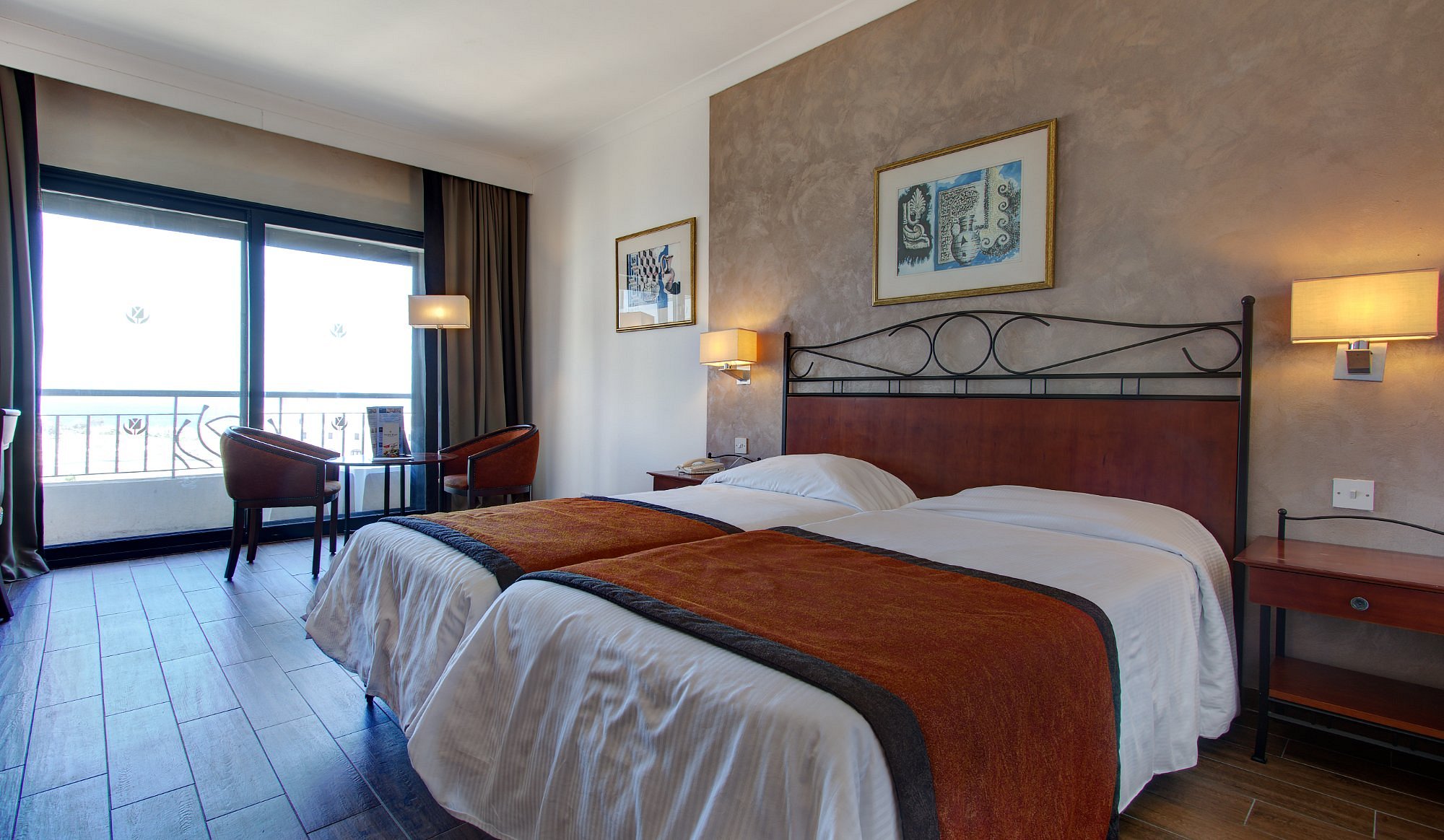 Single Deluxe Superior