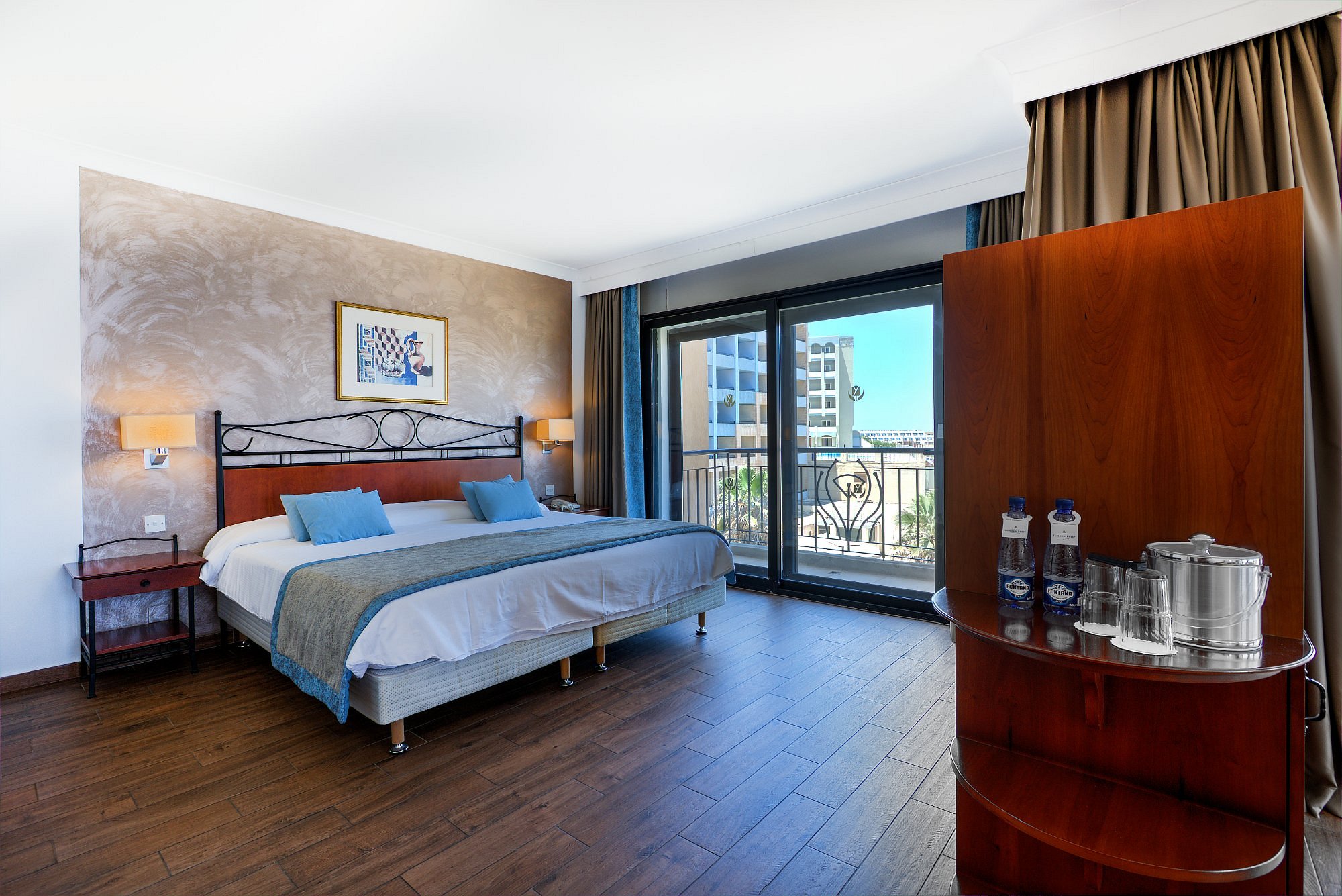 Double or Twin Sea View