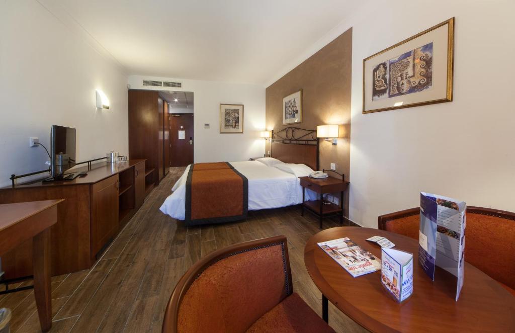 Double or Twin Comfort Sea View