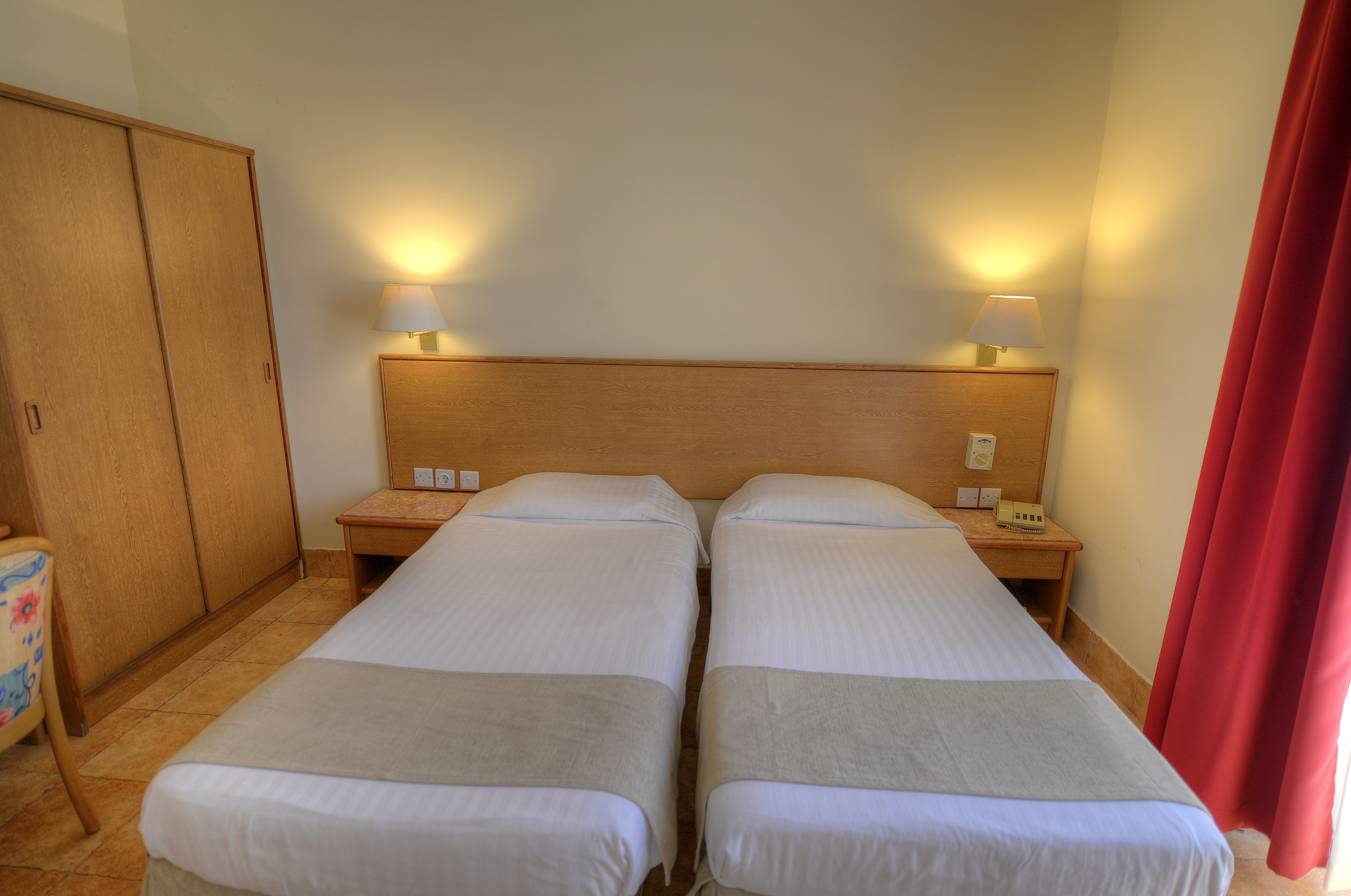 Double or Twin Standard