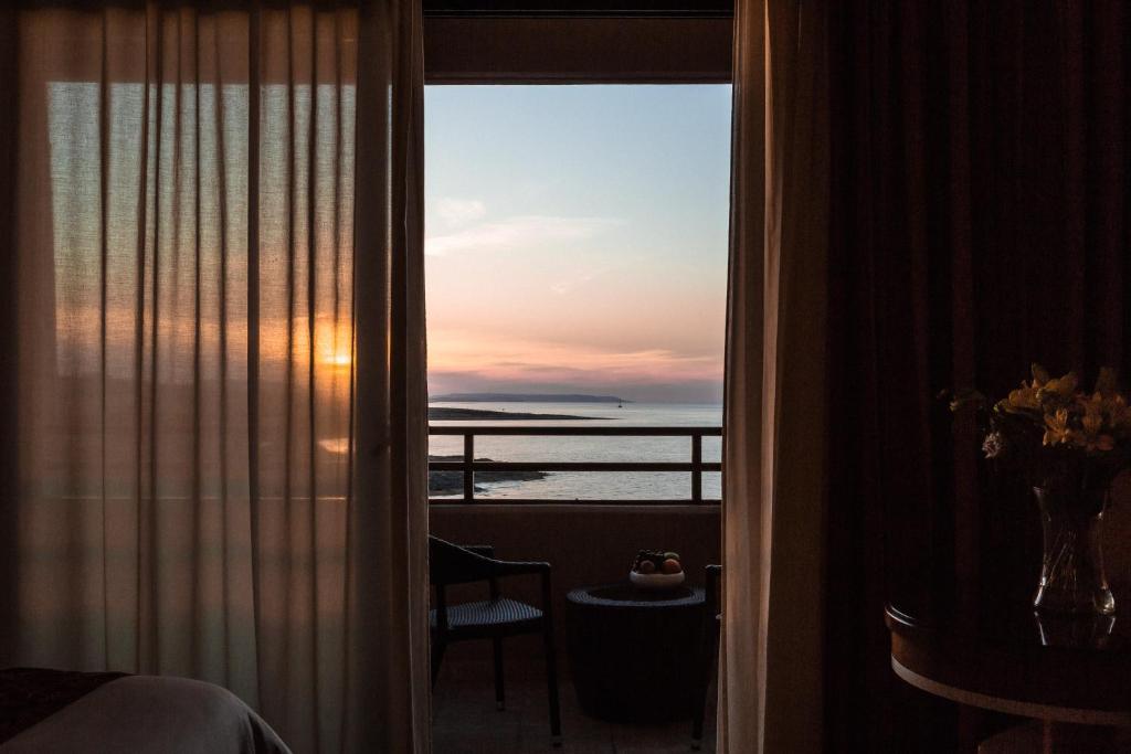 Family Room Sea View