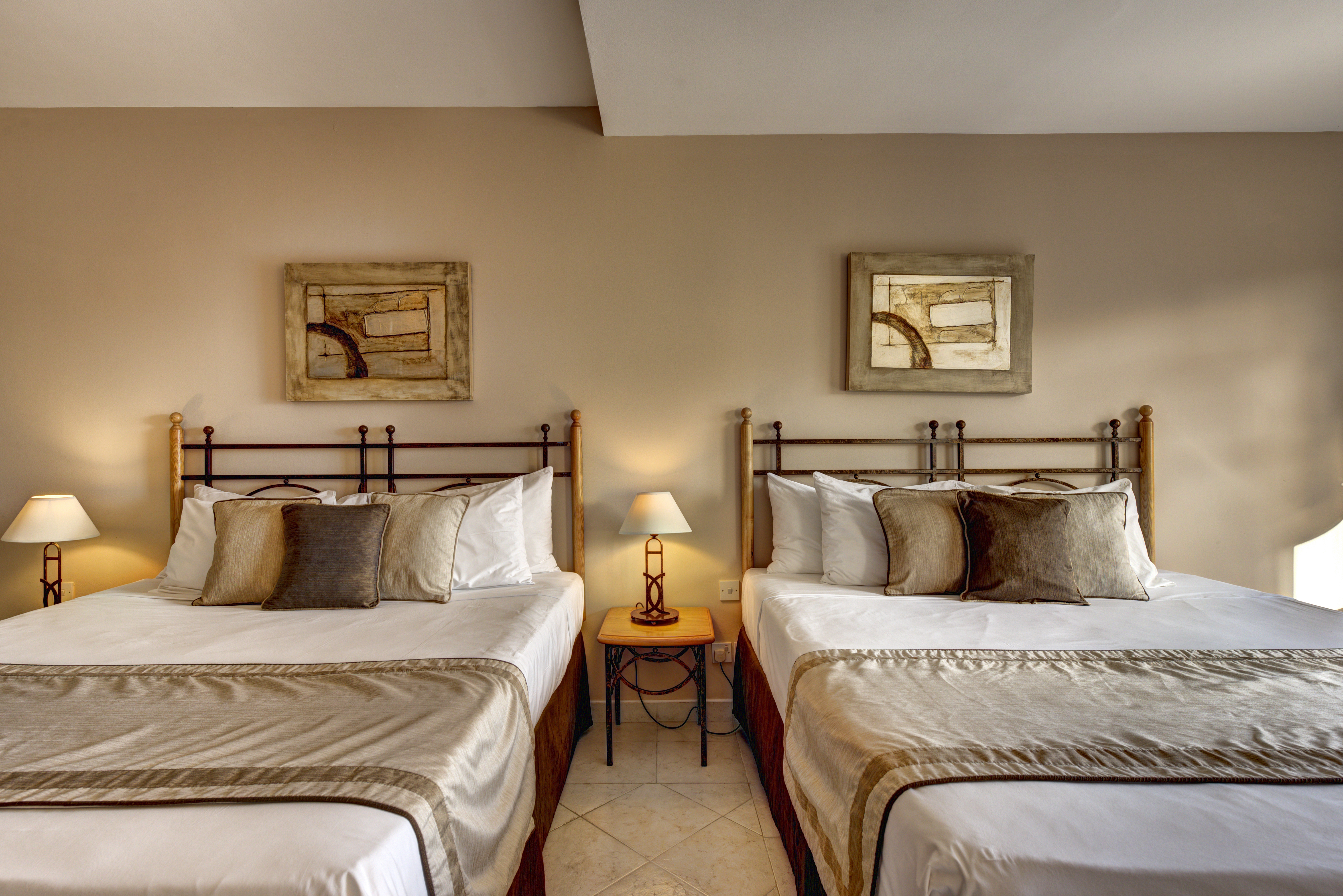 Family Room Superior