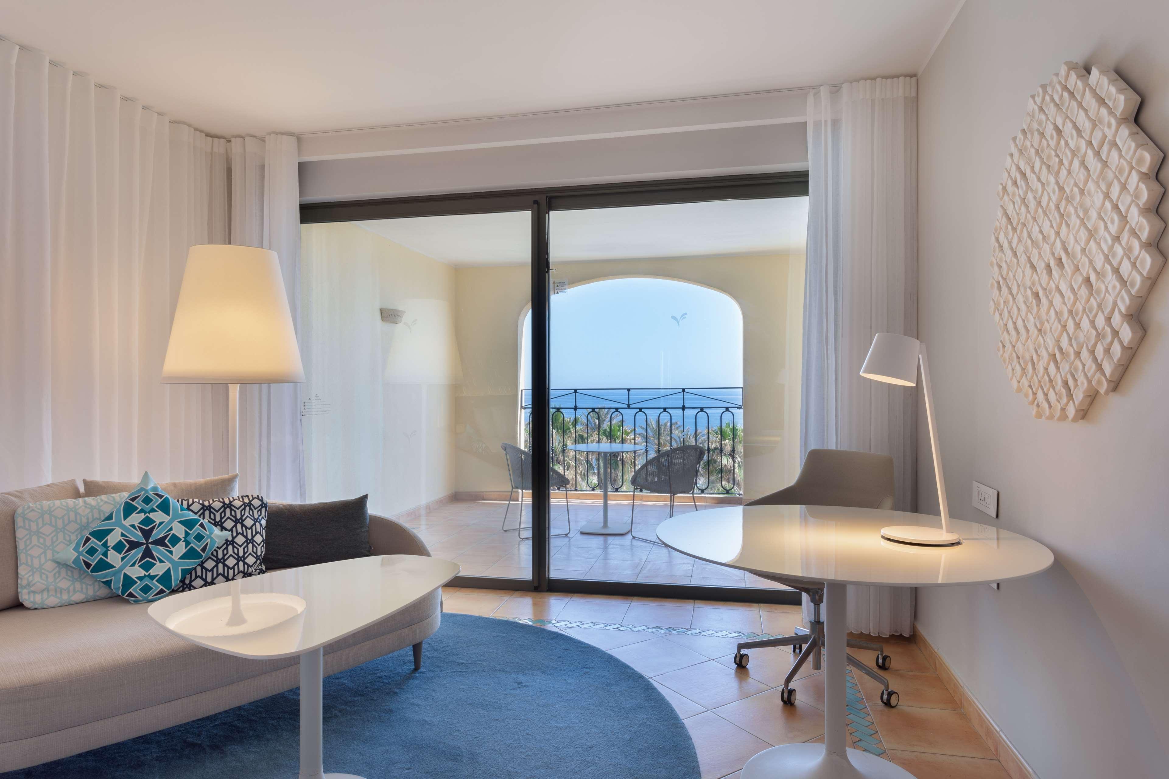 Double Deluxe Sea View