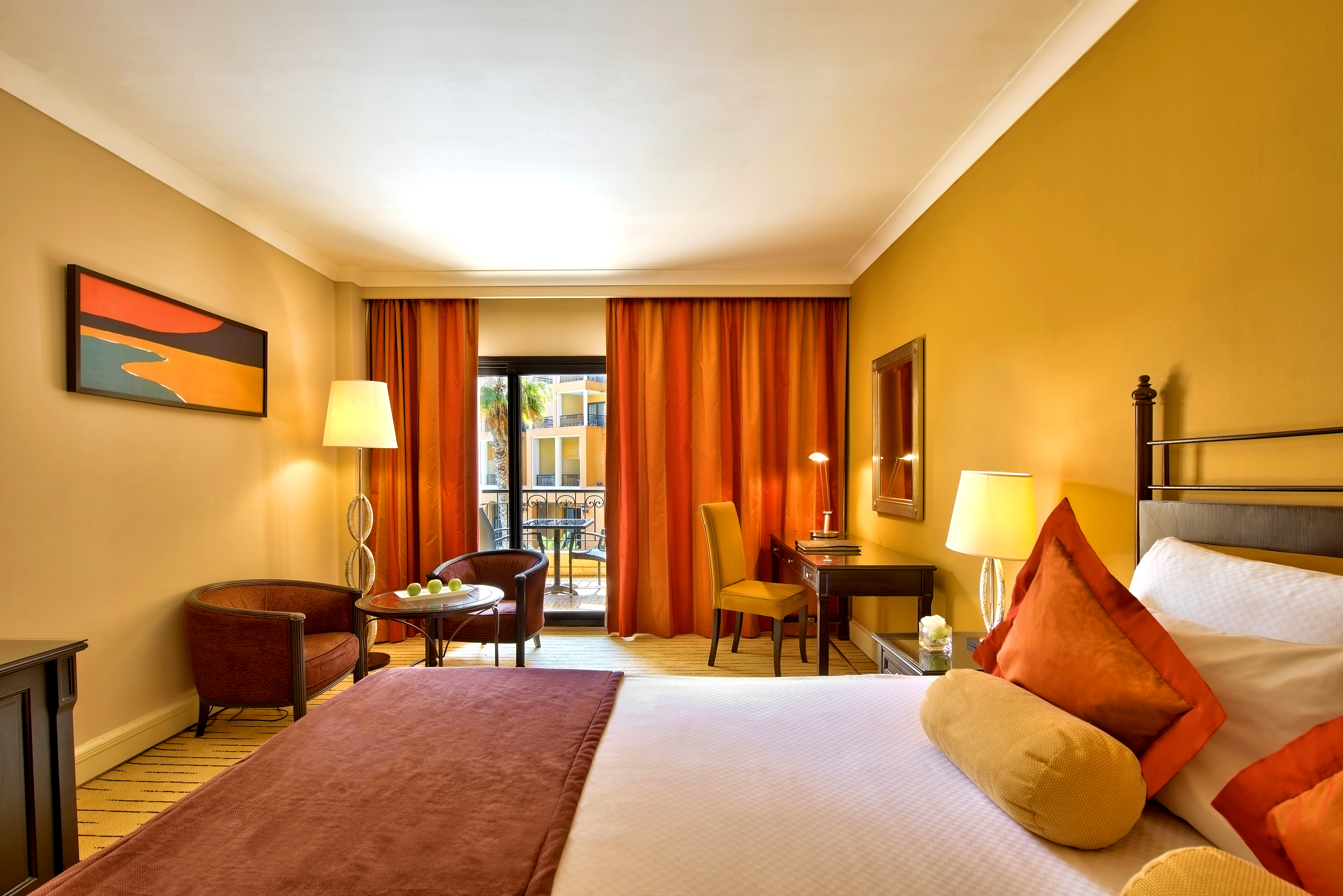 Double Superior Queen Bed